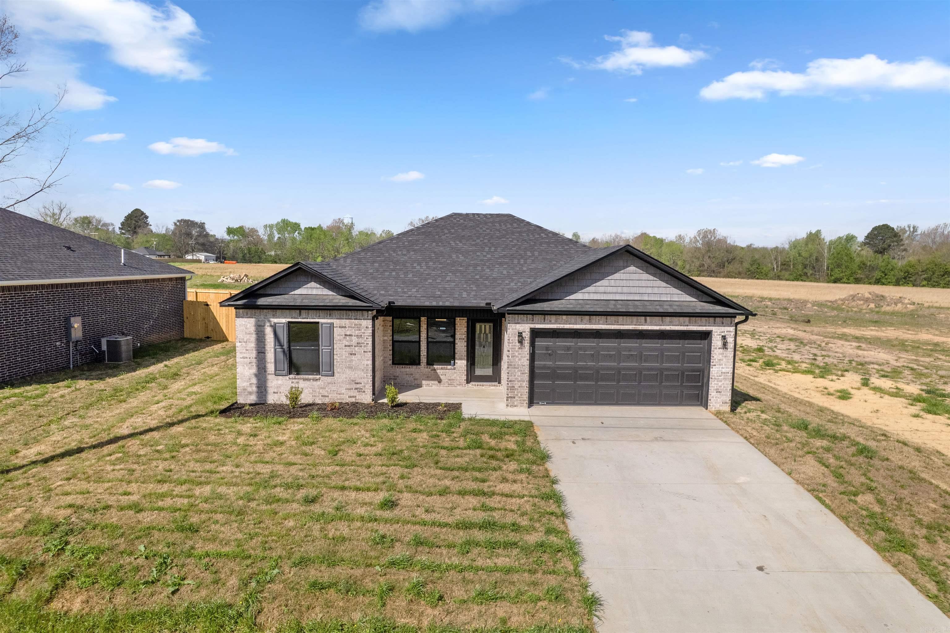 202 S Apple Street Beebe, AR 72012