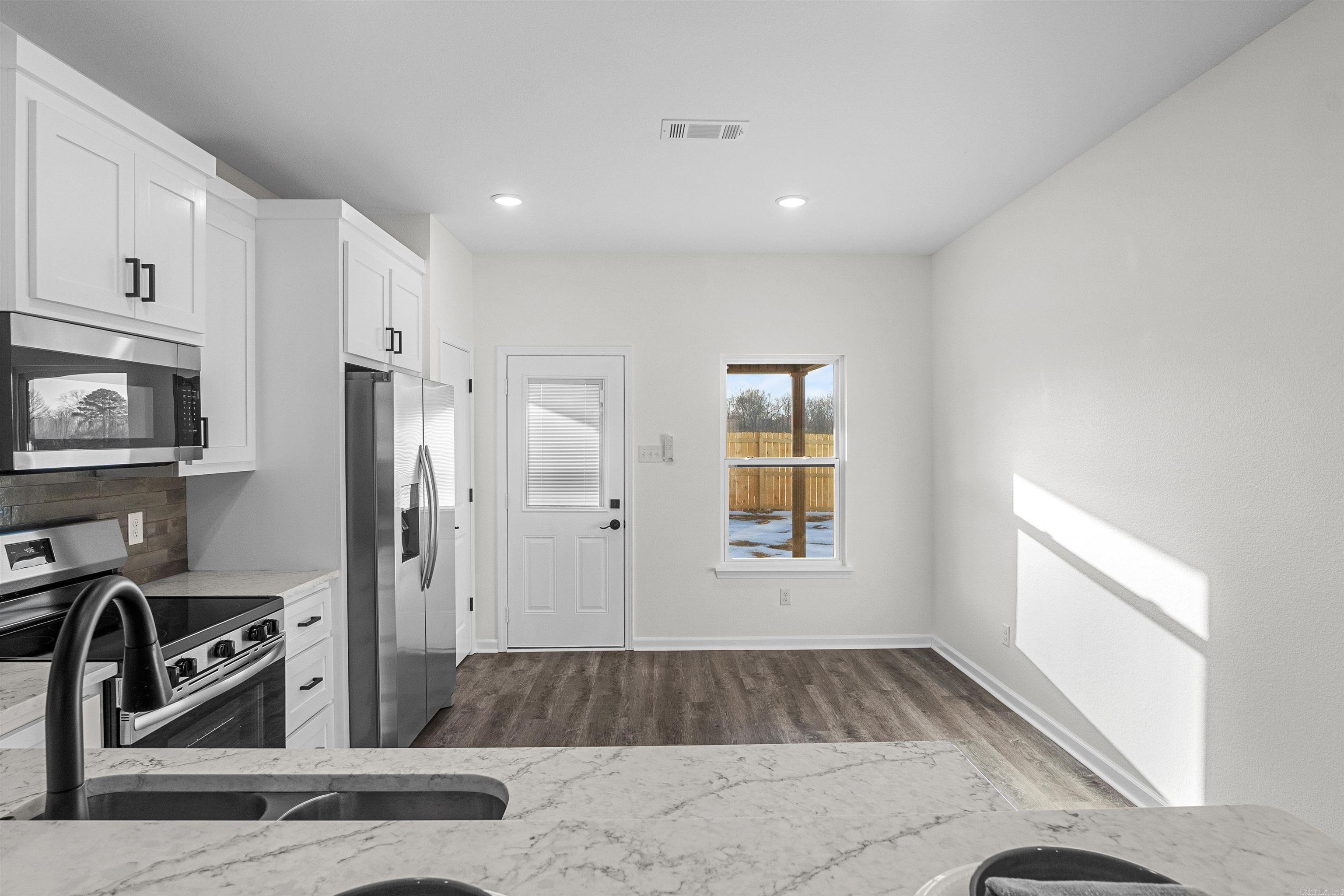 202 S Apple Street Beebe, AR 72012