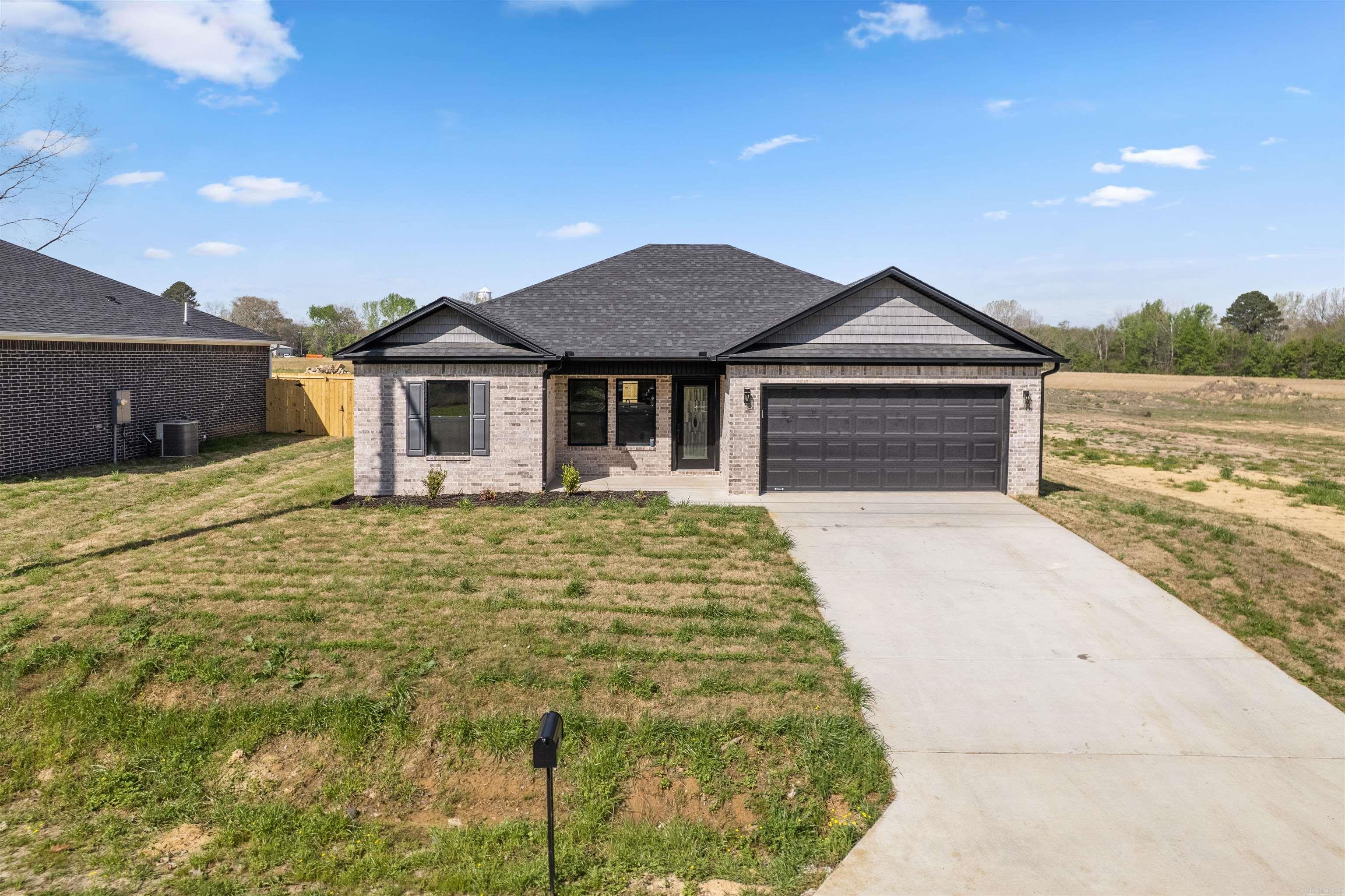 202 S Apple Street Beebe, AR 72012