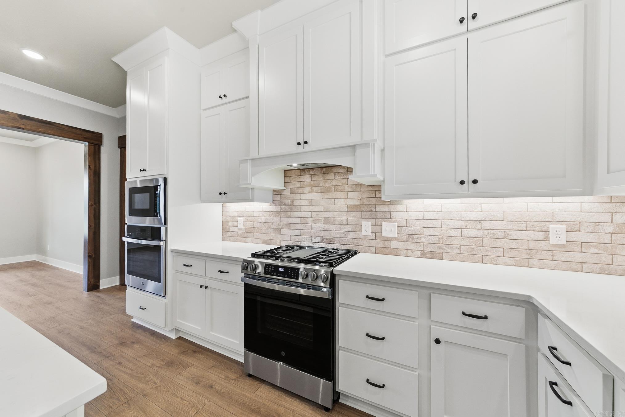 10 Scheffler Cove Cabot, AR 72023