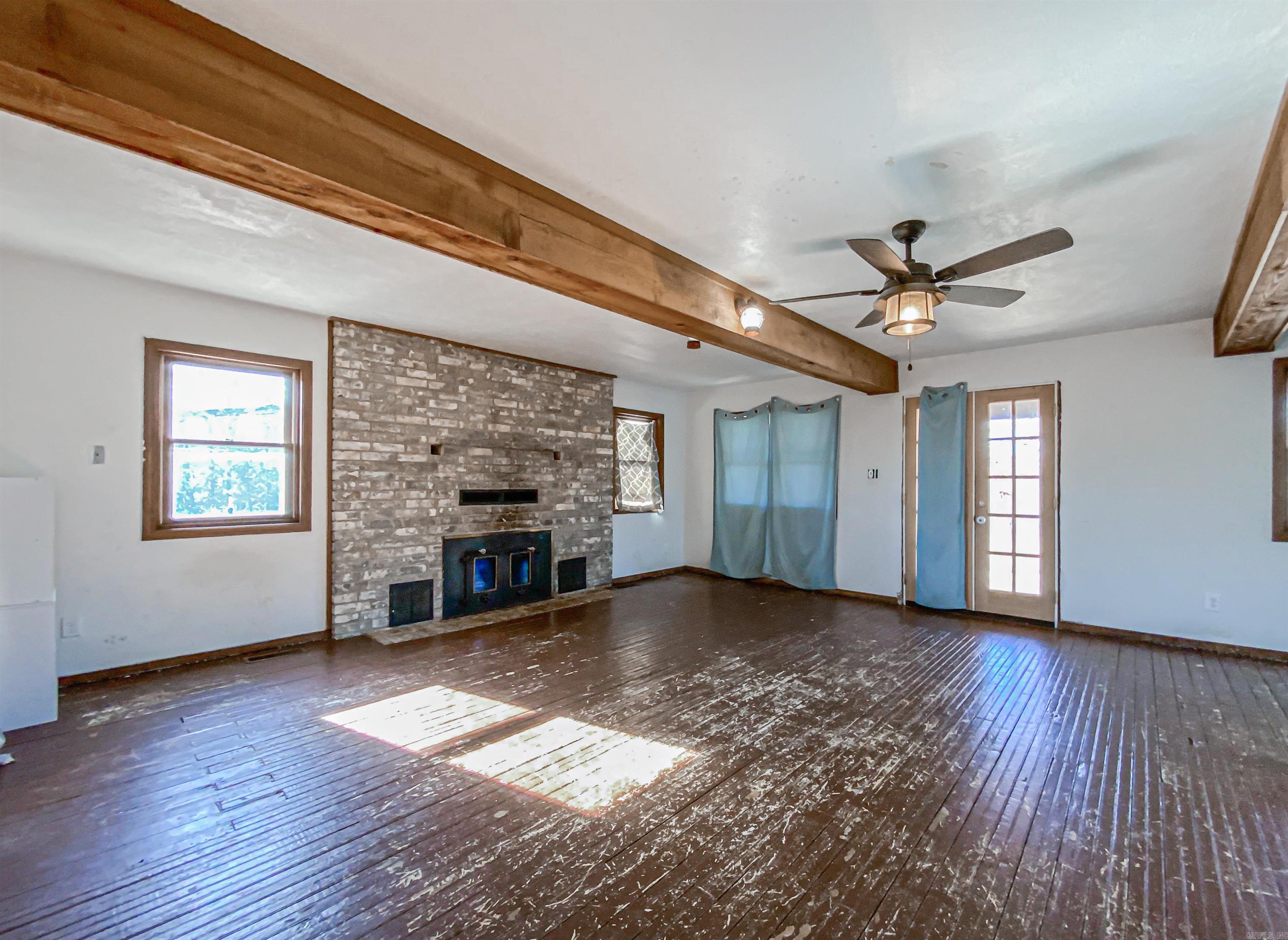 434 MC 5059 Valley Springs, AR 72682