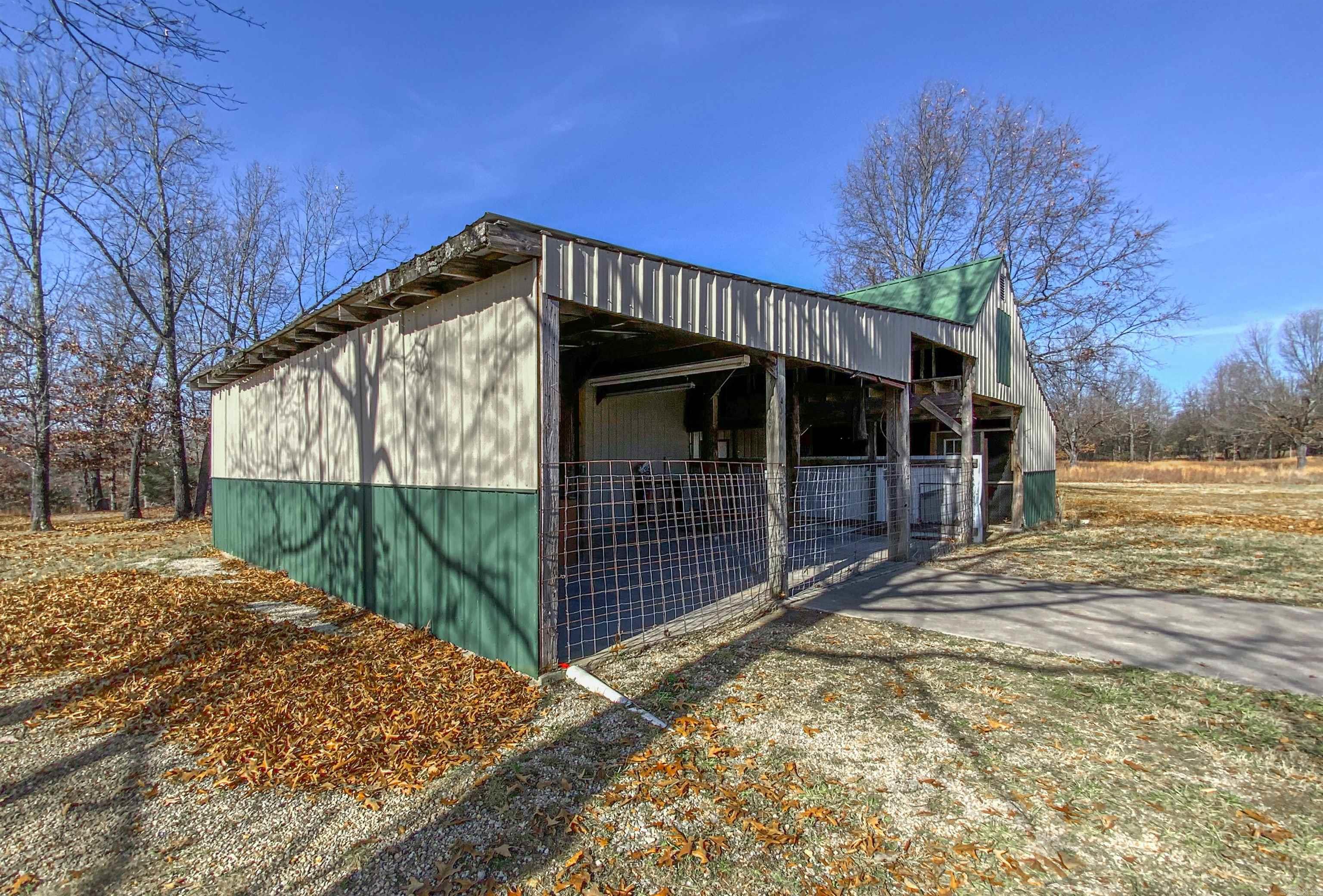 434 MC 5059 Valley Springs, AR 72682