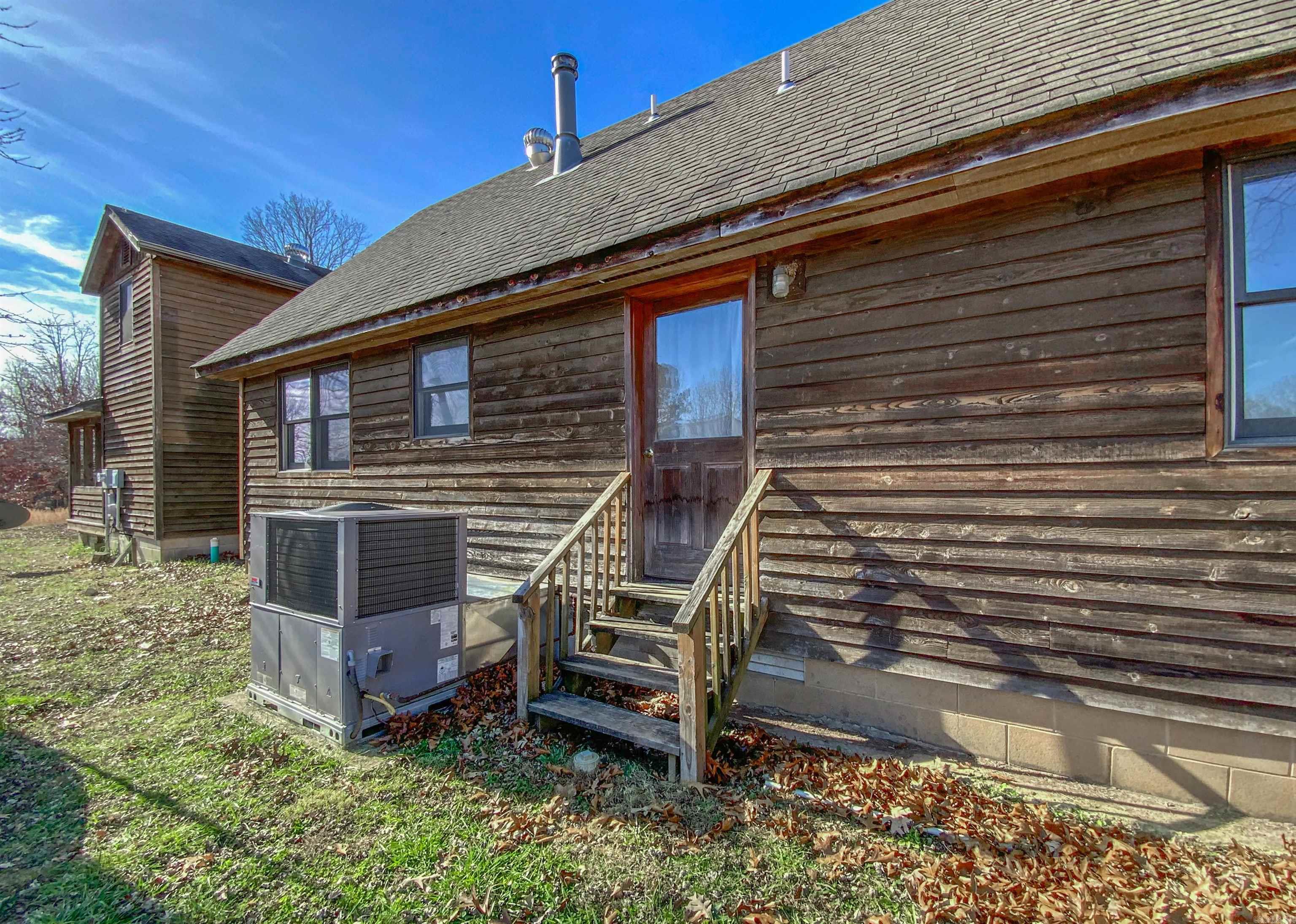 434 MC 5059 Valley Springs, AR 72682