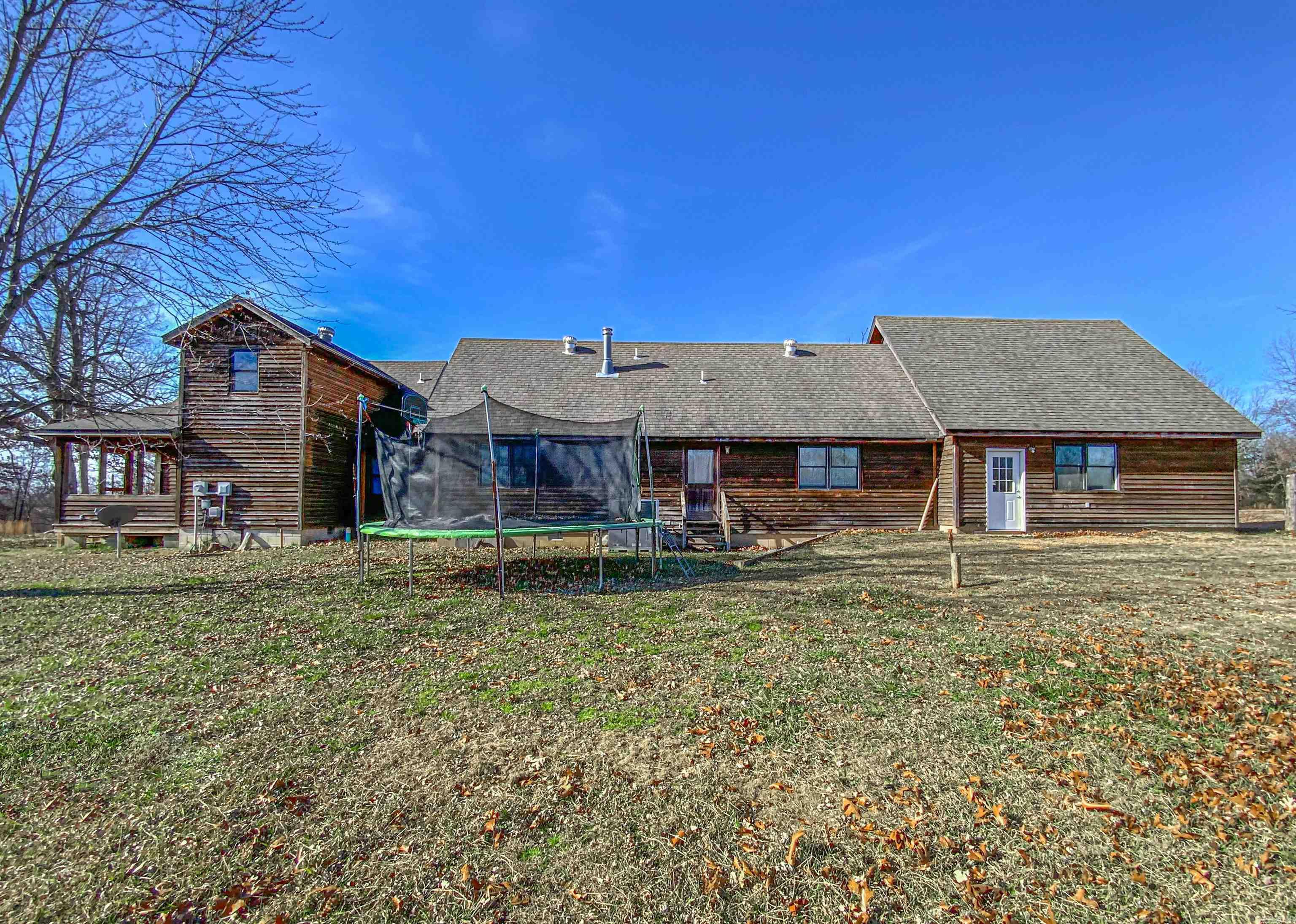 434 MC 5059 Valley Springs, AR 72682