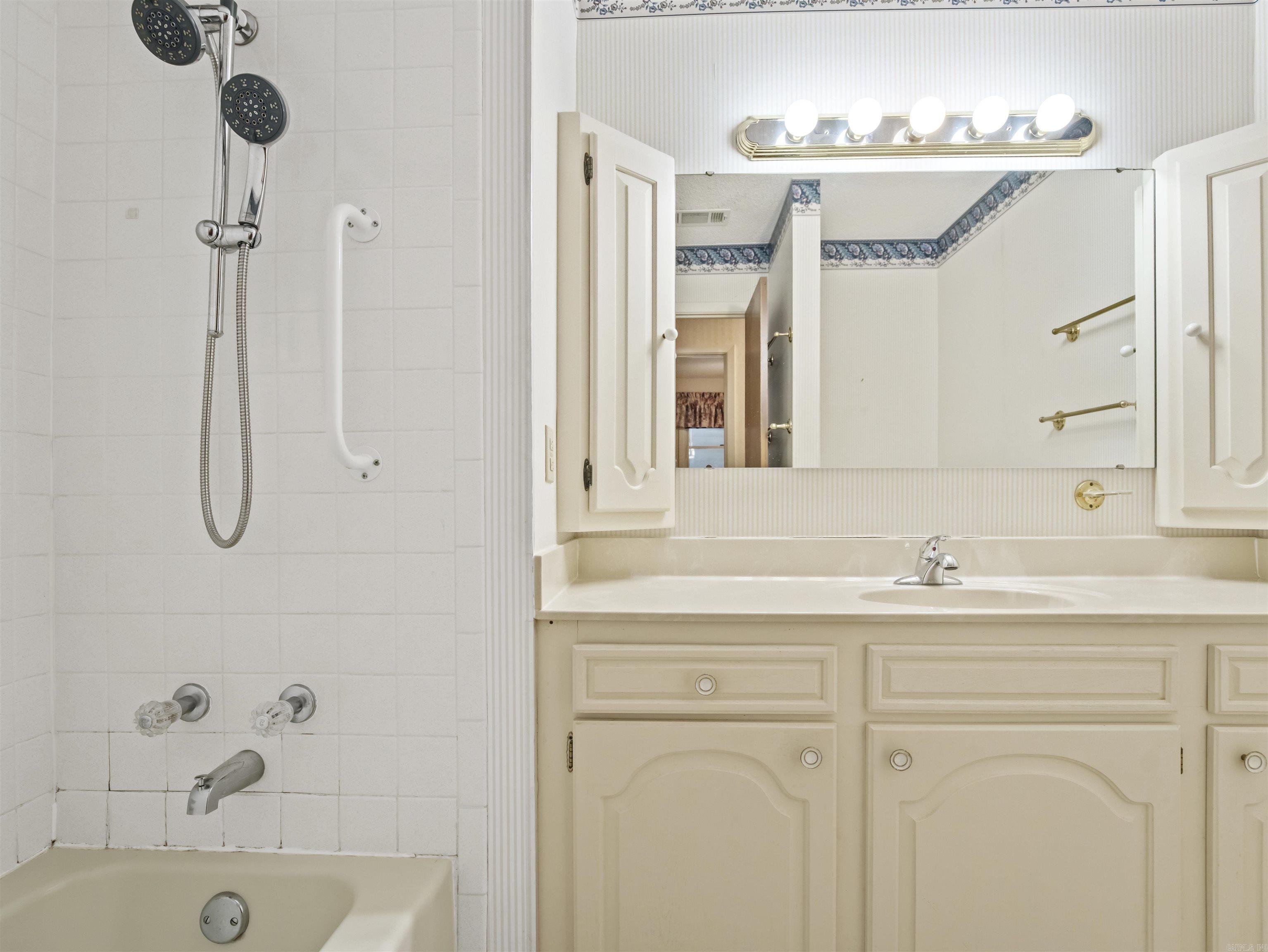 6 Sierra Ln Hot Springs Village, AR 71909