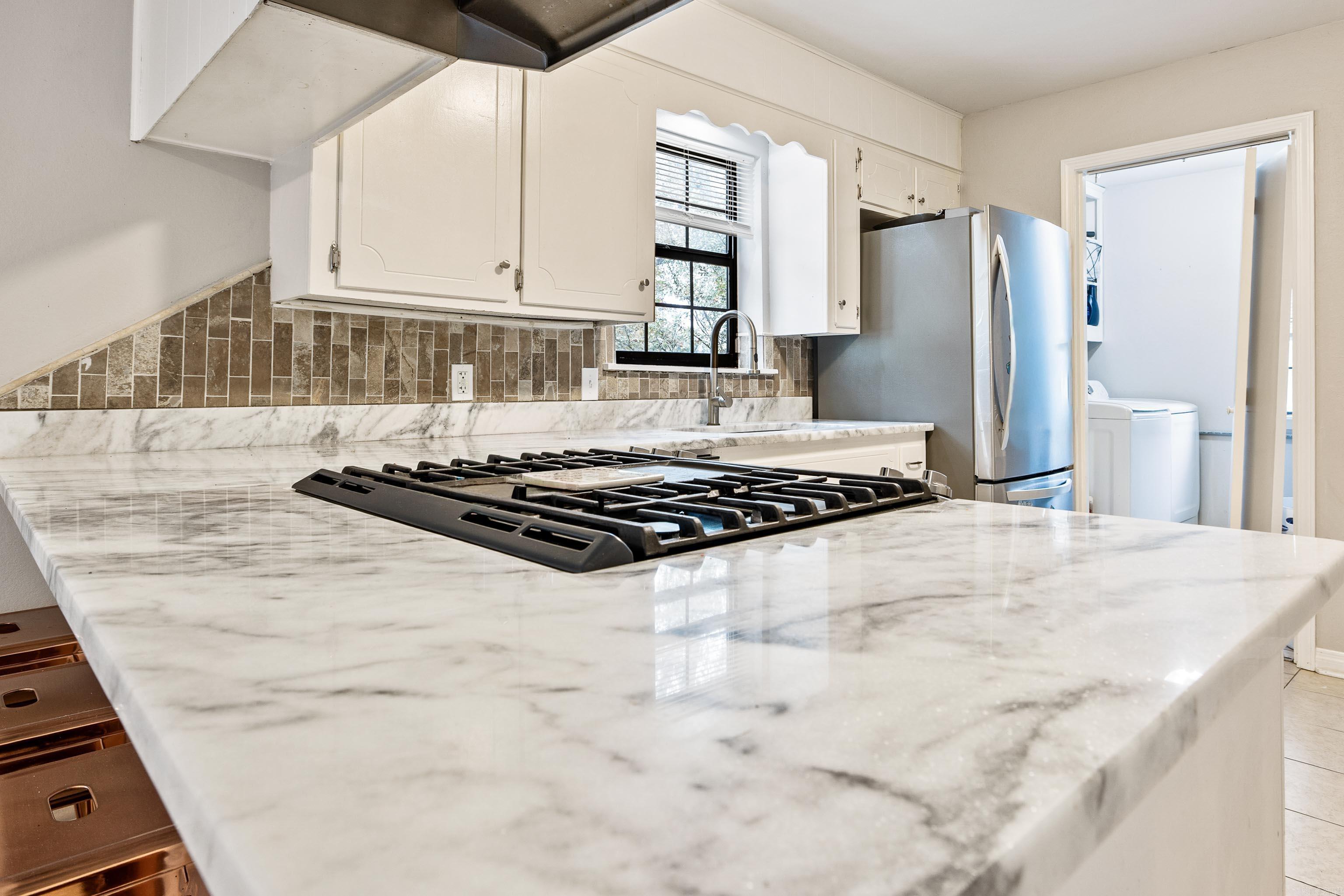 7925 Cindy Benton, AR 72019