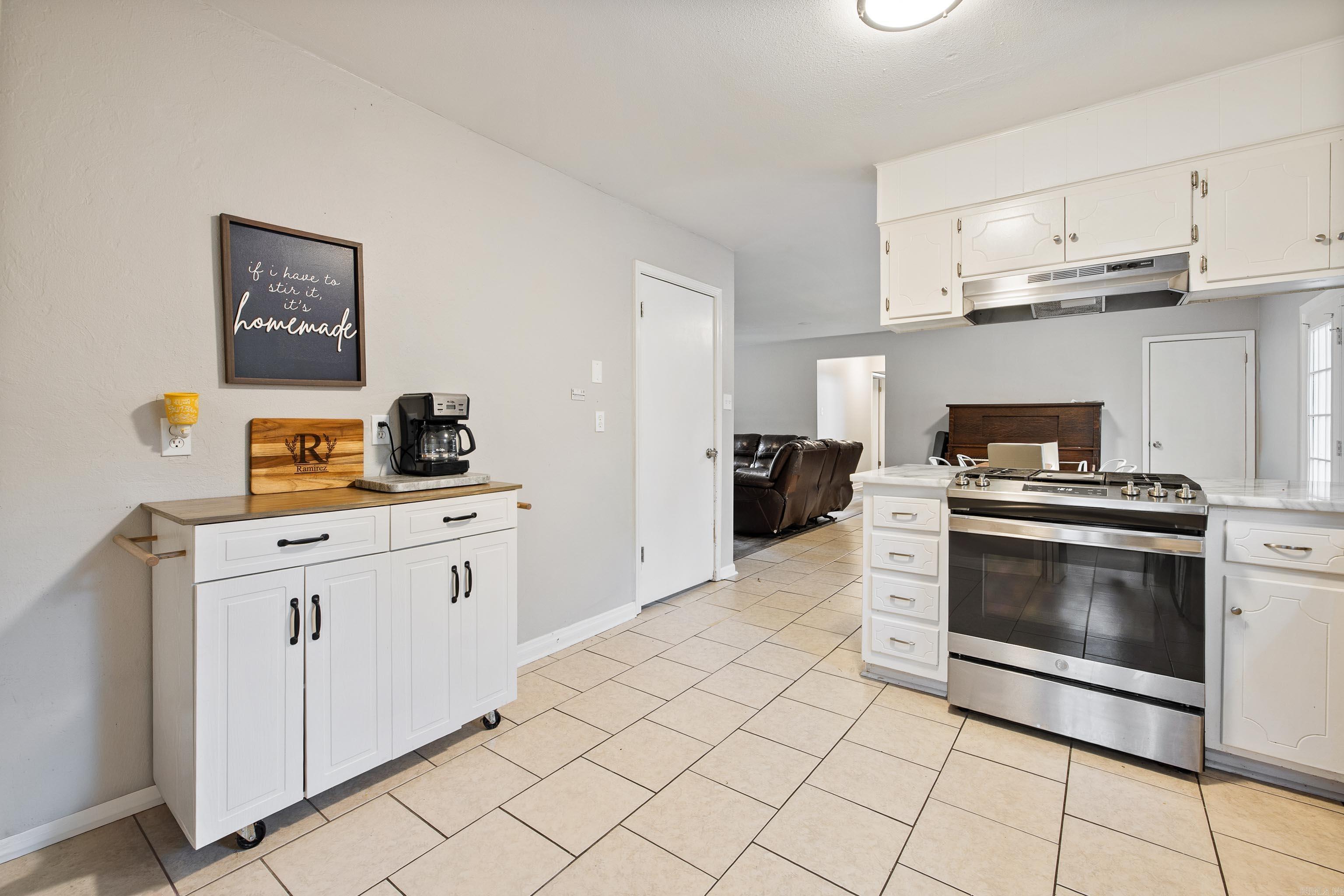 7925 Cindy Benton, AR 72019