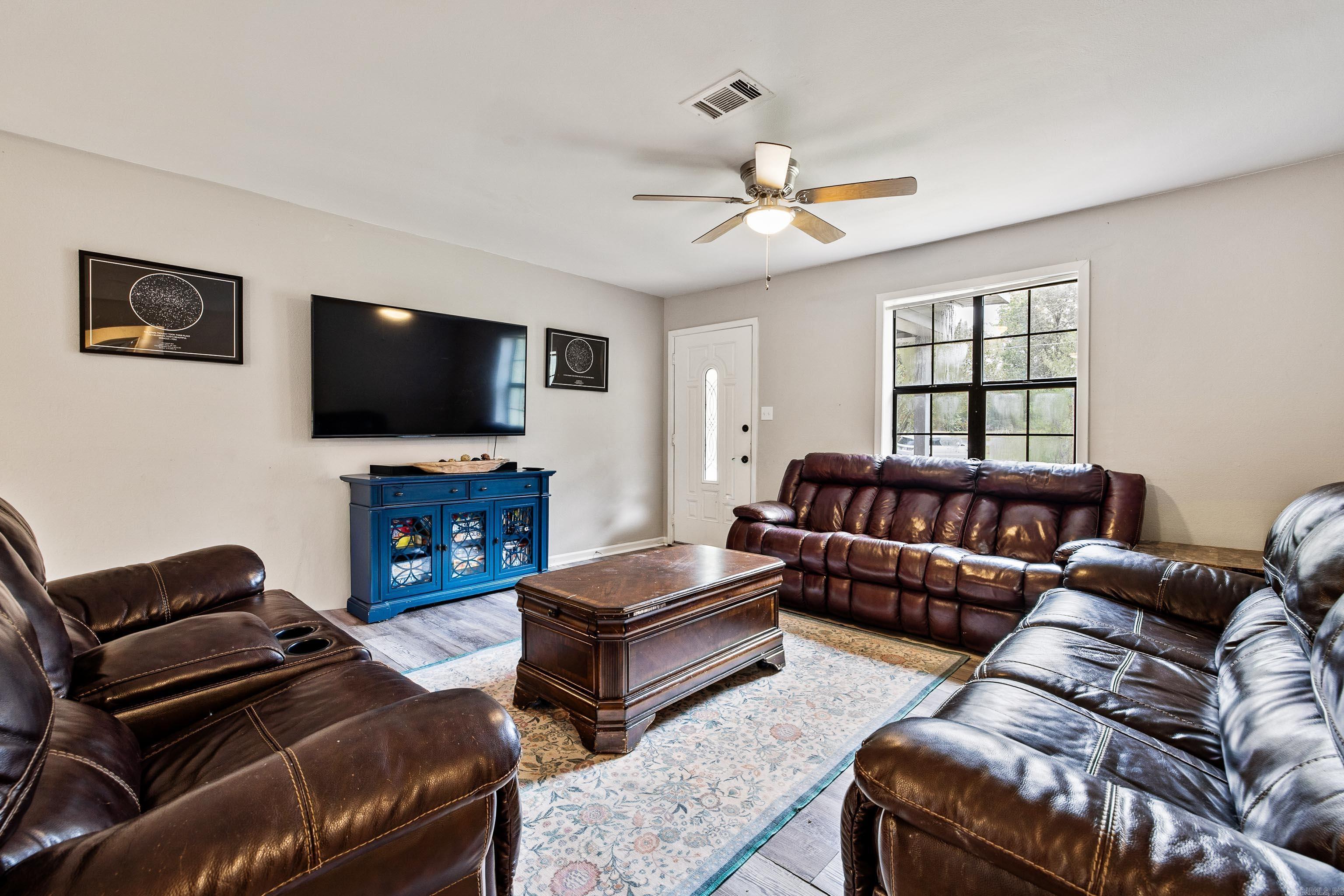 7925 Cindy Benton, AR 72019