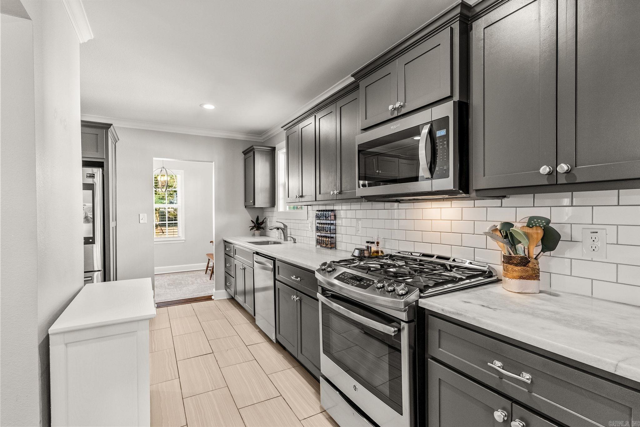 2115 N McKinley Street Little Rock, AR 72207