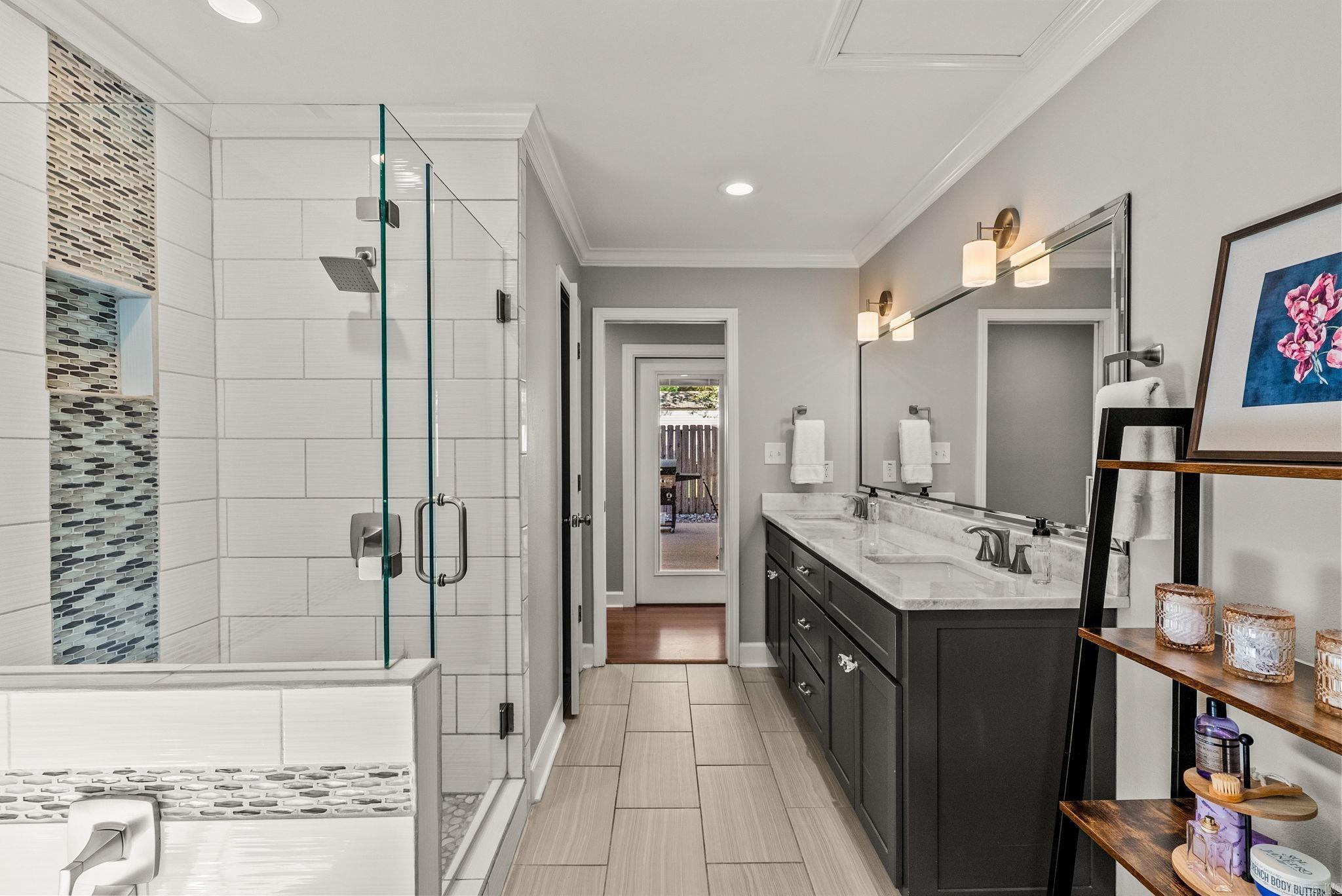 2115 N McKinley Street Little Rock, AR 72207