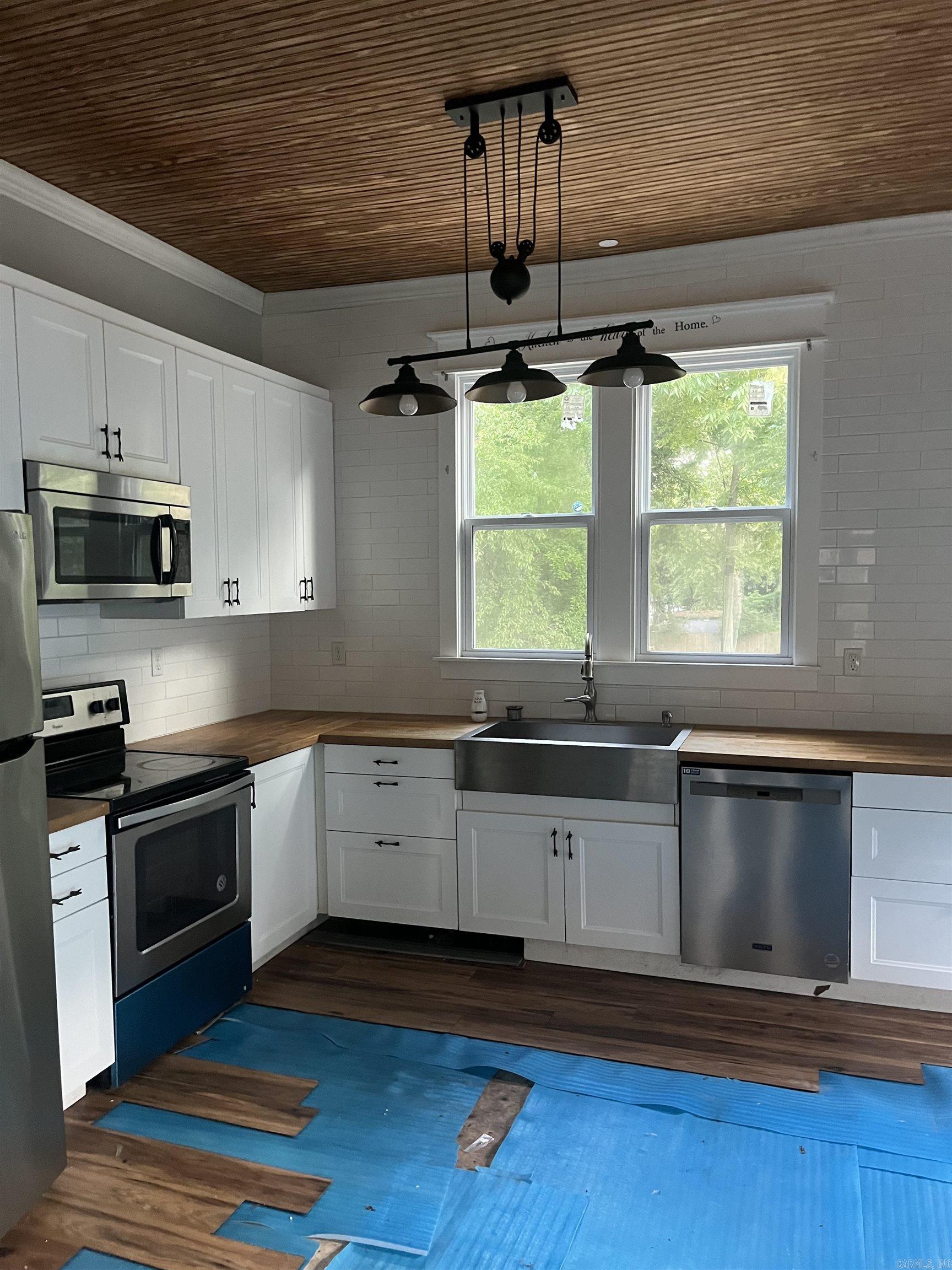 329 E Nettleton  Jonesboro, AR