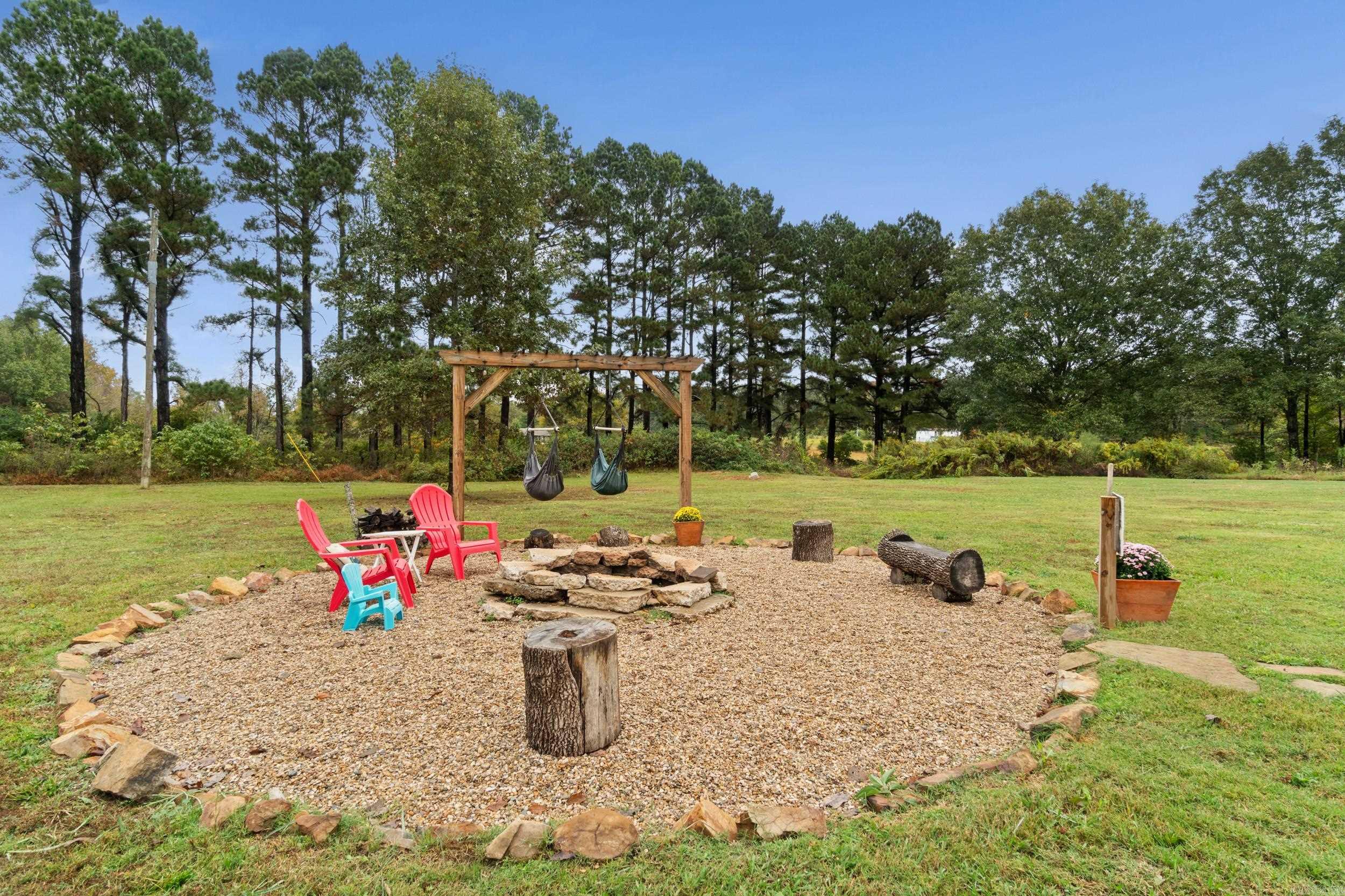 2430 S Kerr  Lonoke, AR