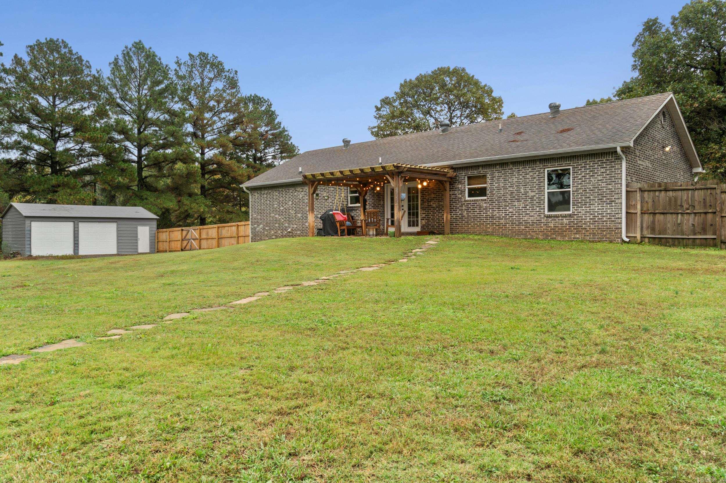 2430 S Kerr  Lonoke, AR