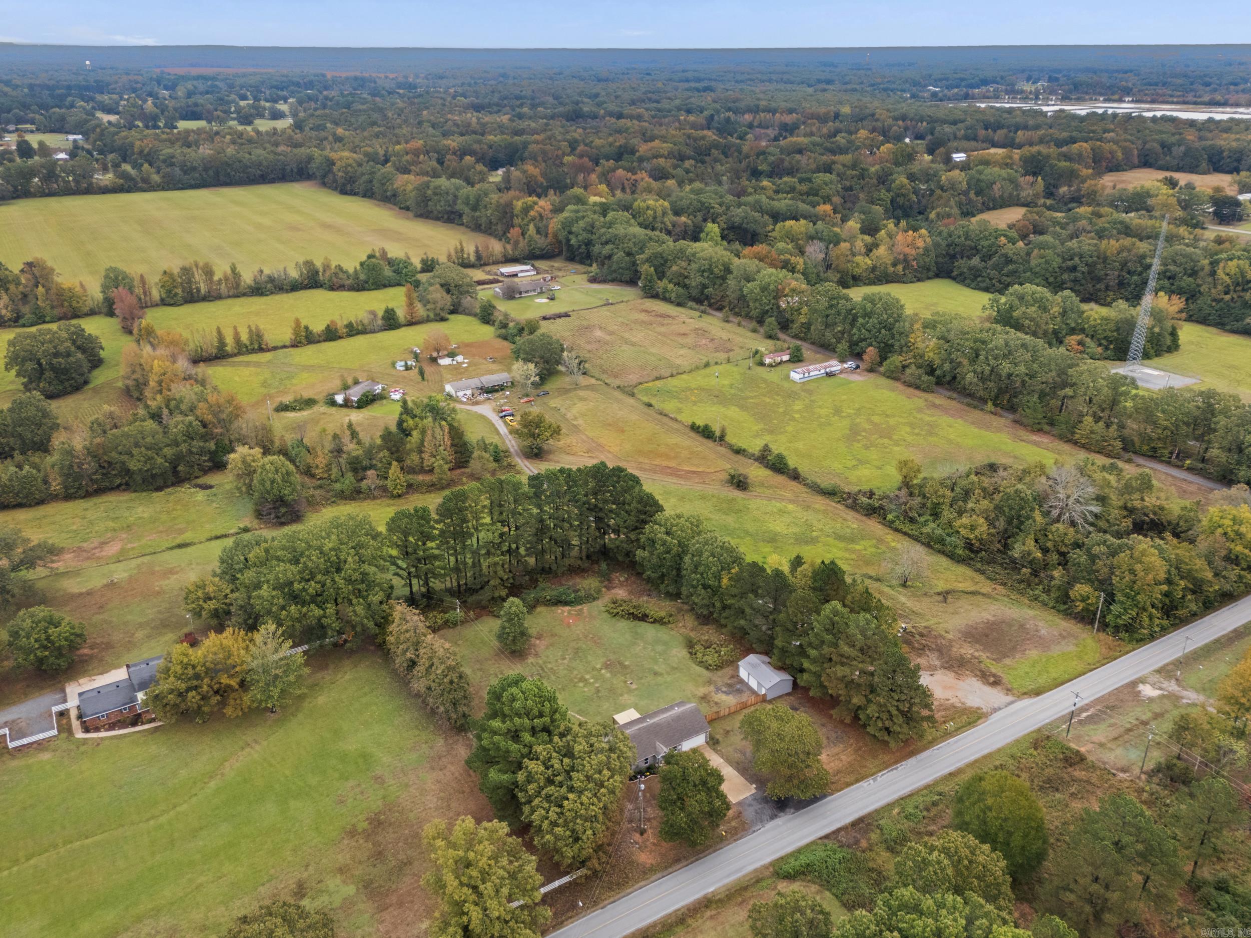 2430 S Kerr  Lonoke, AR