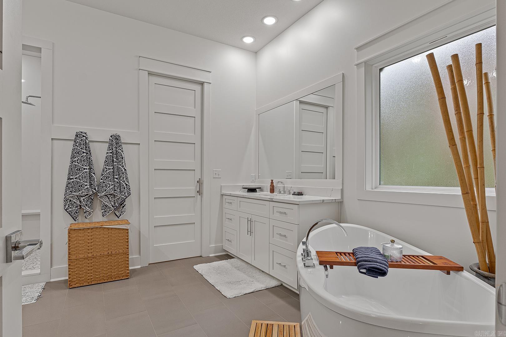 171 County Road 7455 Jonesboro, AR 72405