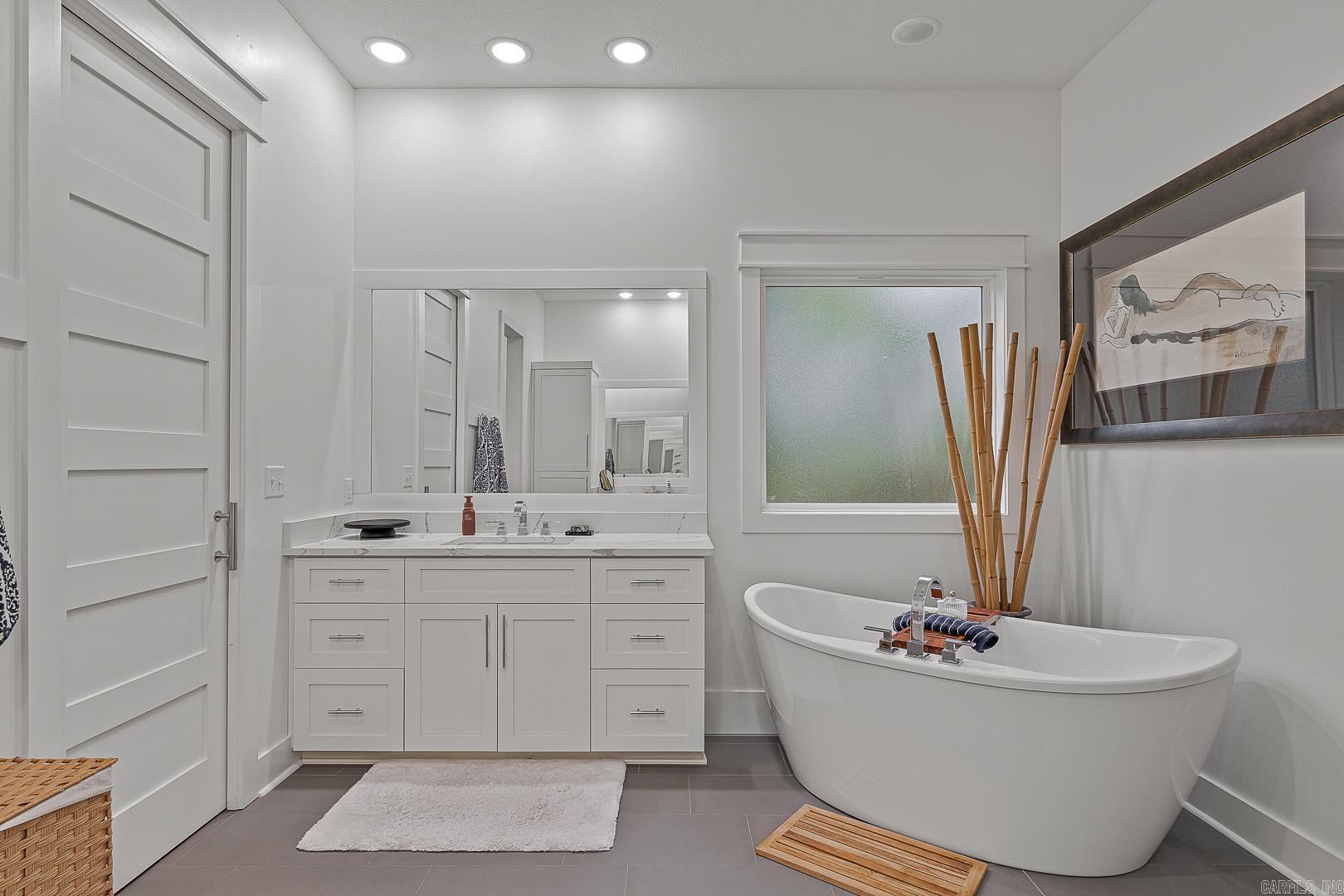 171 County Road 7455 Jonesboro, AR 72405