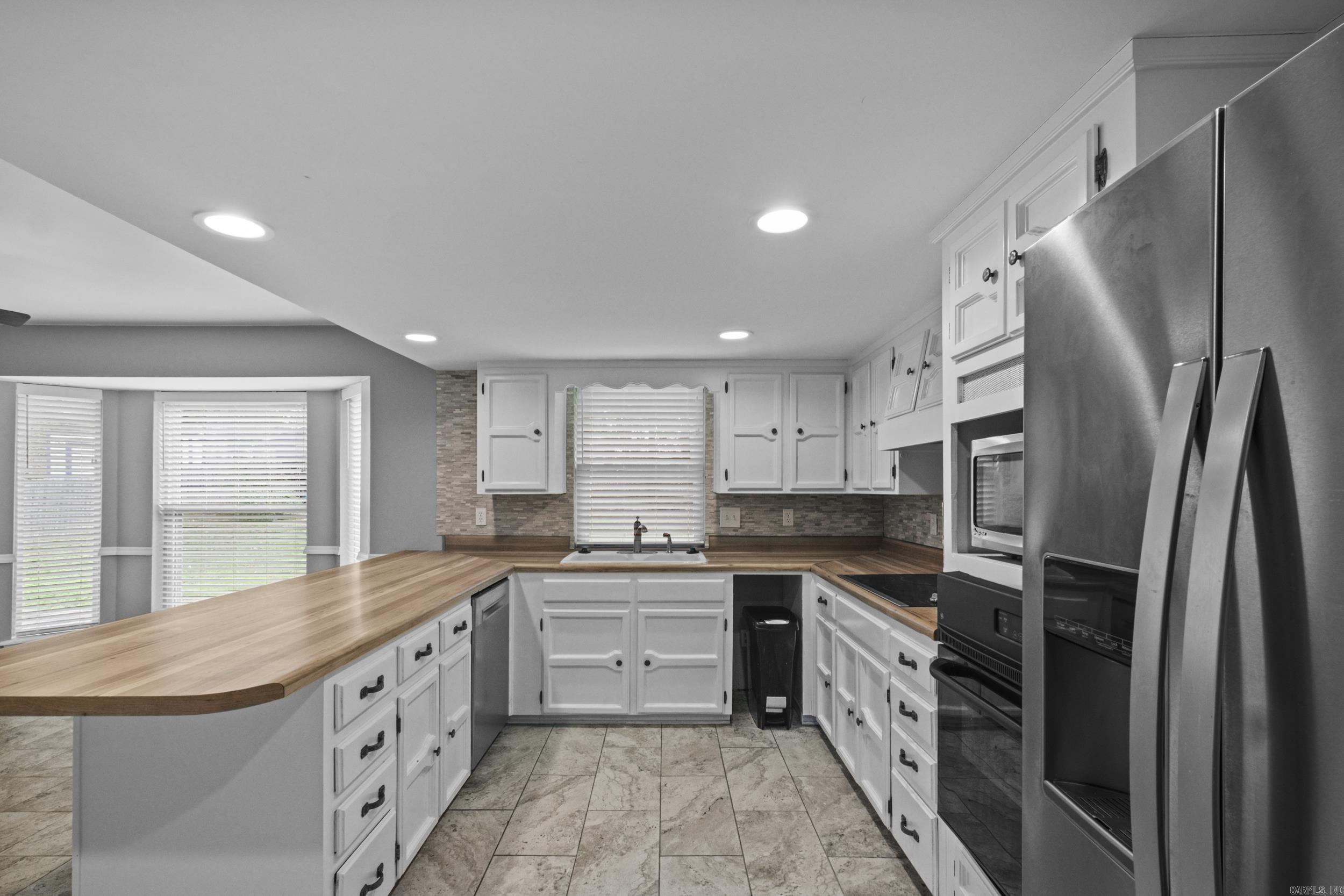 1023 S Claremont Avenue Sherwood, AR 72120