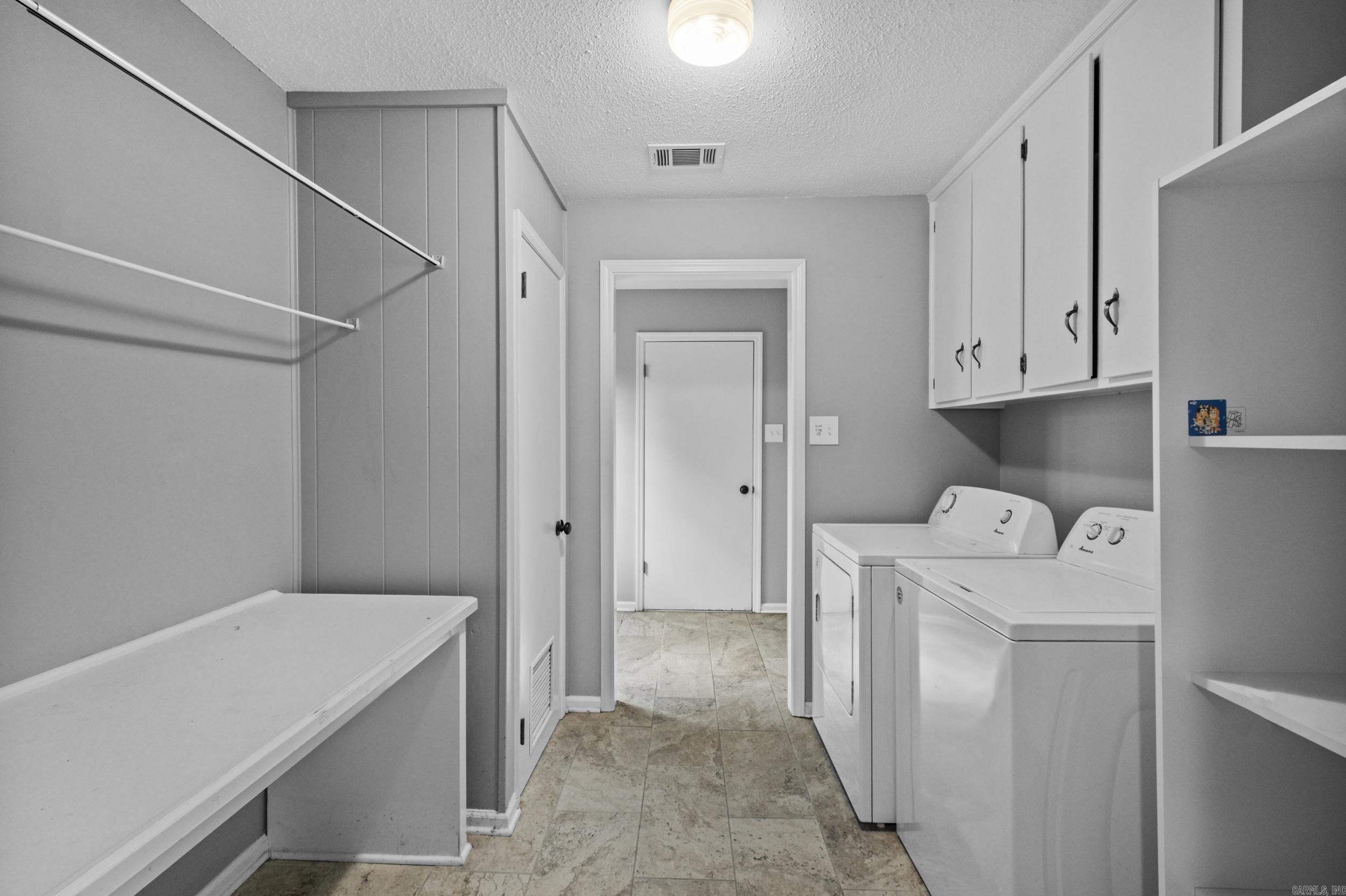 1023 S Claremont Avenue Sherwood, AR 72120