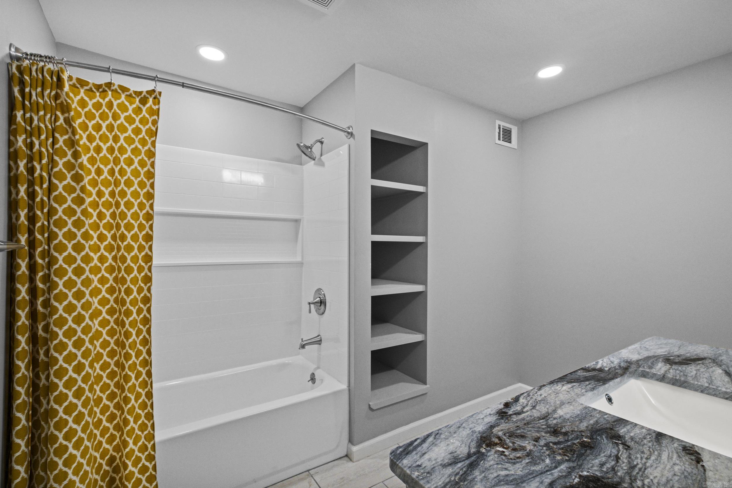 1023 S Claremont Avenue Sherwood, AR 72120