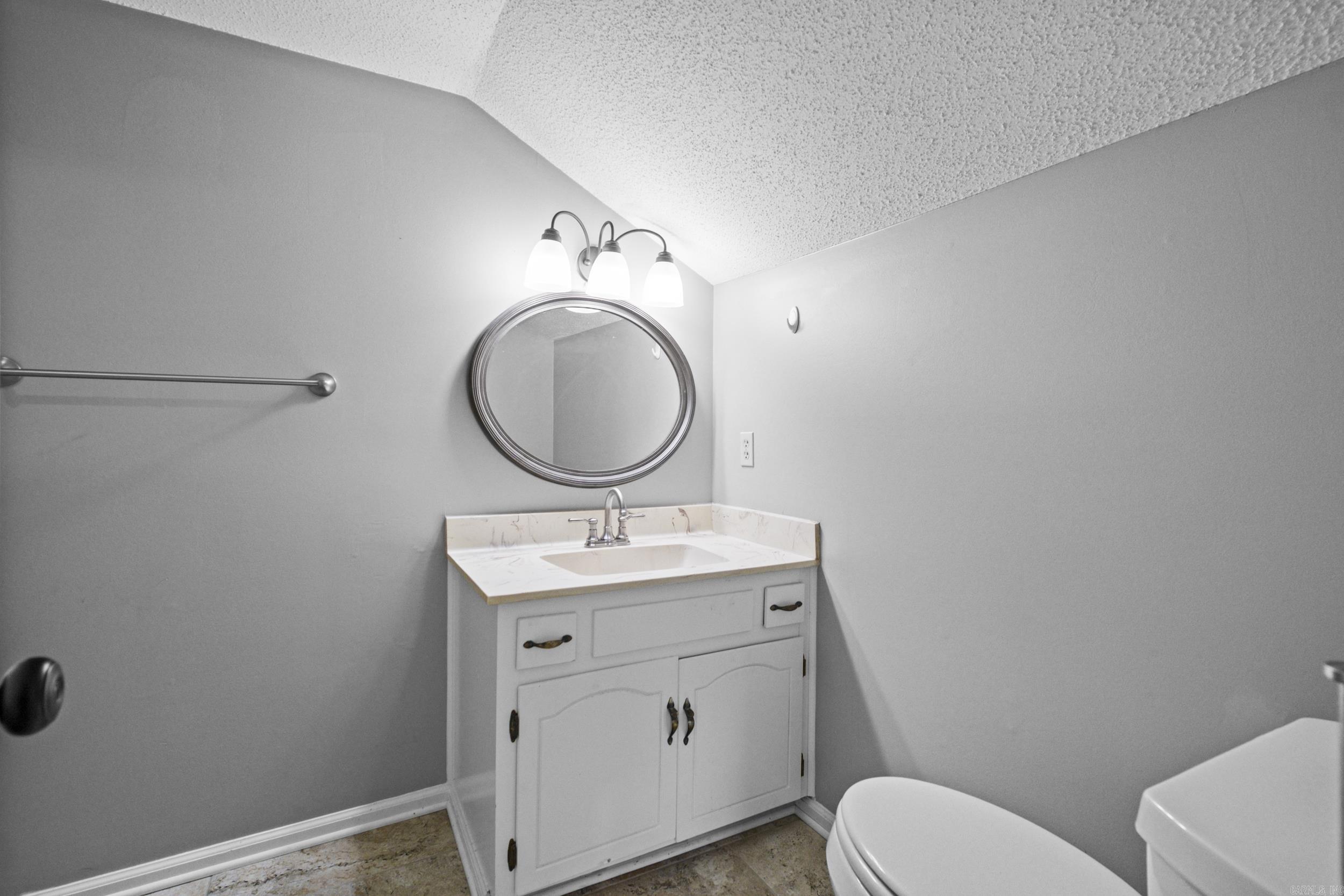 1023 S Claremont Avenue Sherwood, AR 72120