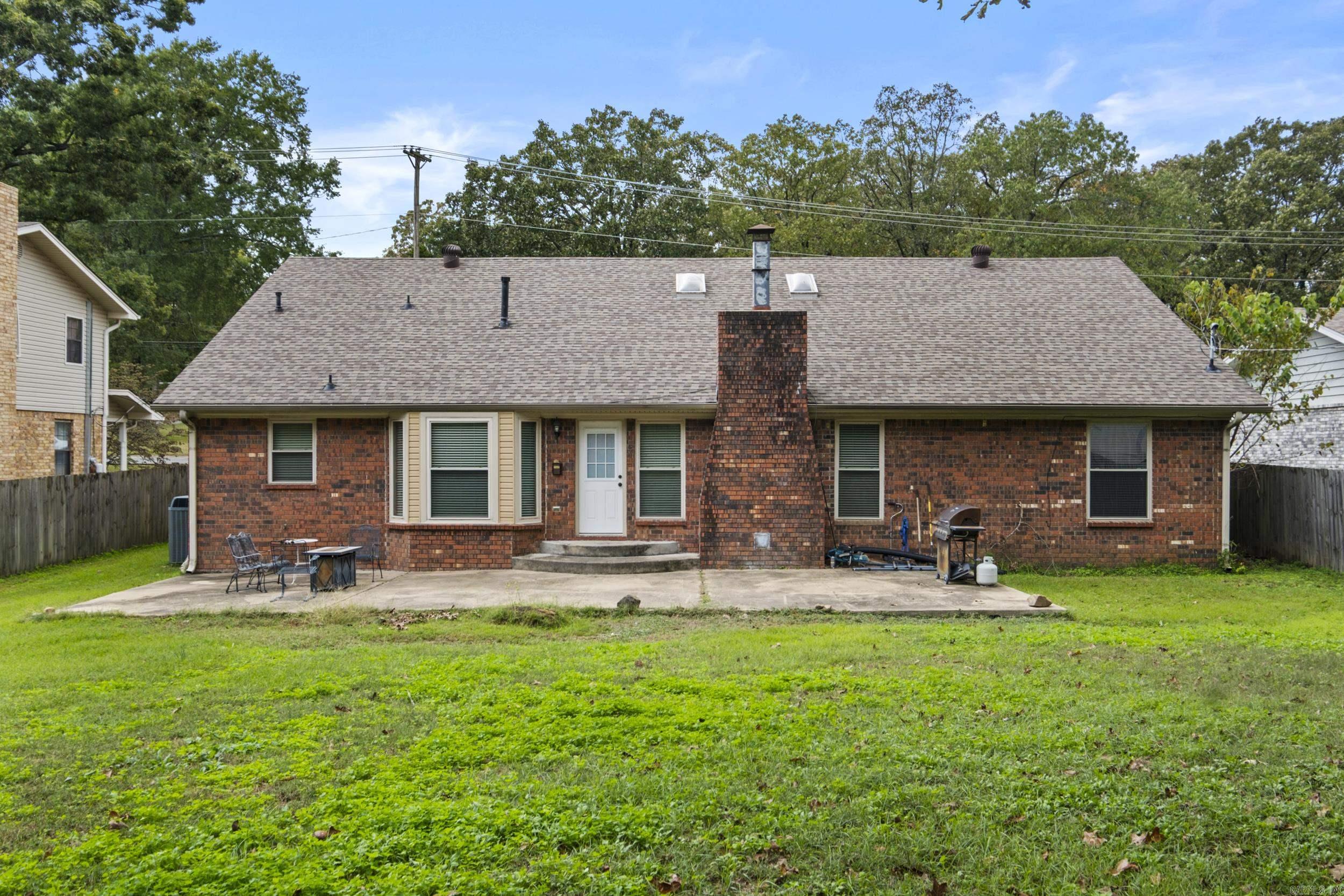 1023 S Claremont Avenue Sherwood, AR 72120