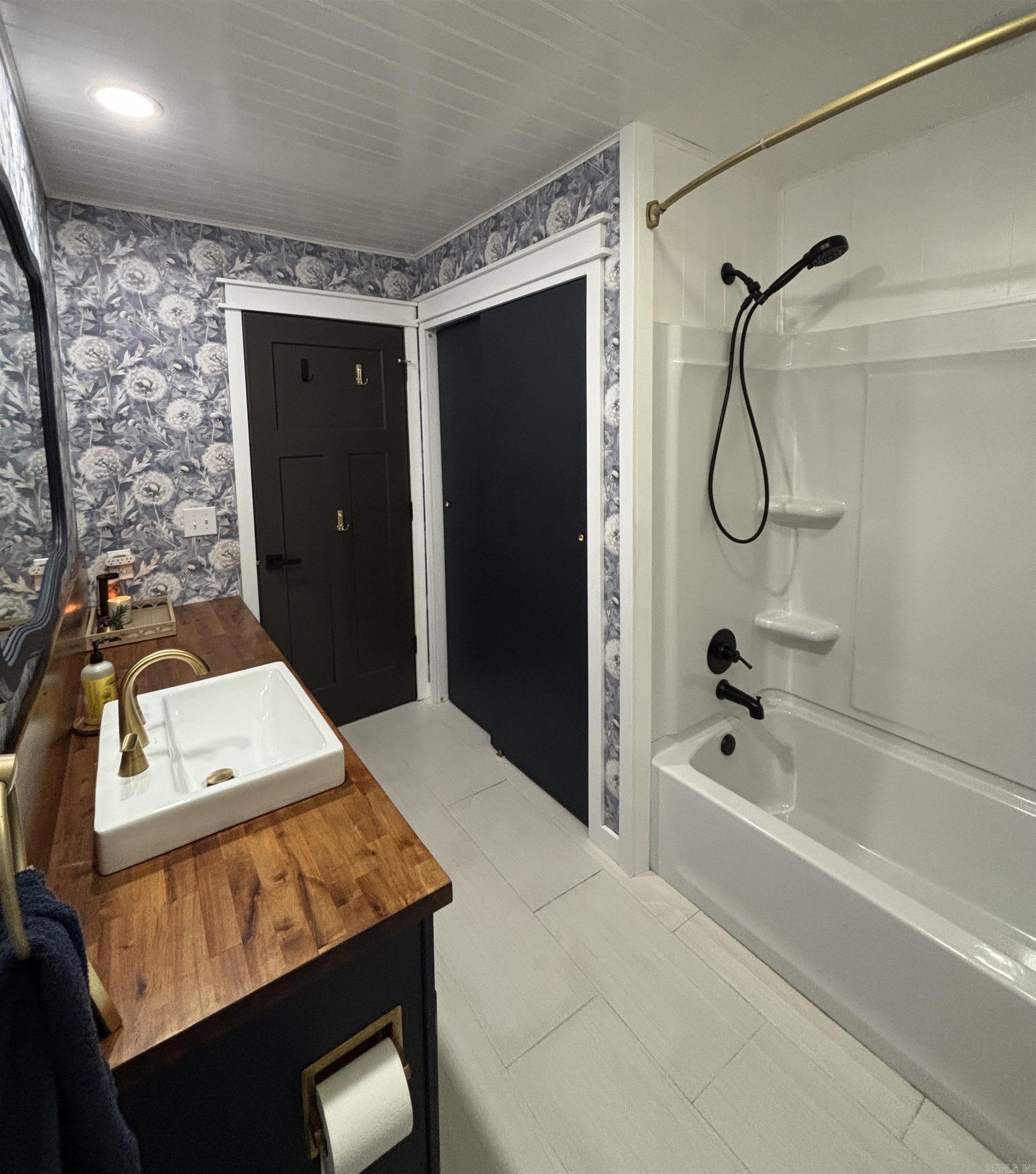 156 Amberwood Lane Mountain Home, AR 72653-0000