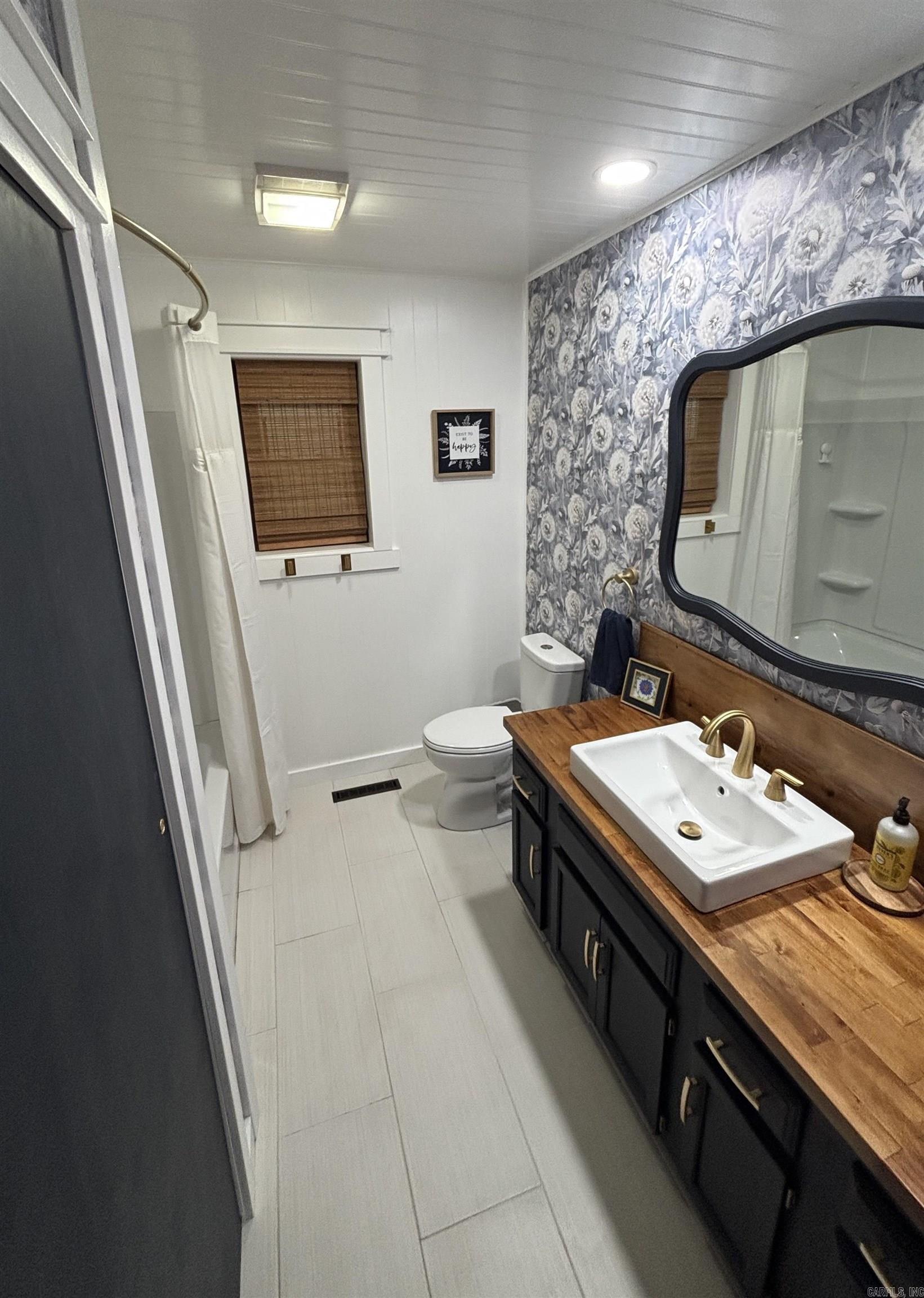 156 Amberwood Lane Mountain Home, AR 72653-0000