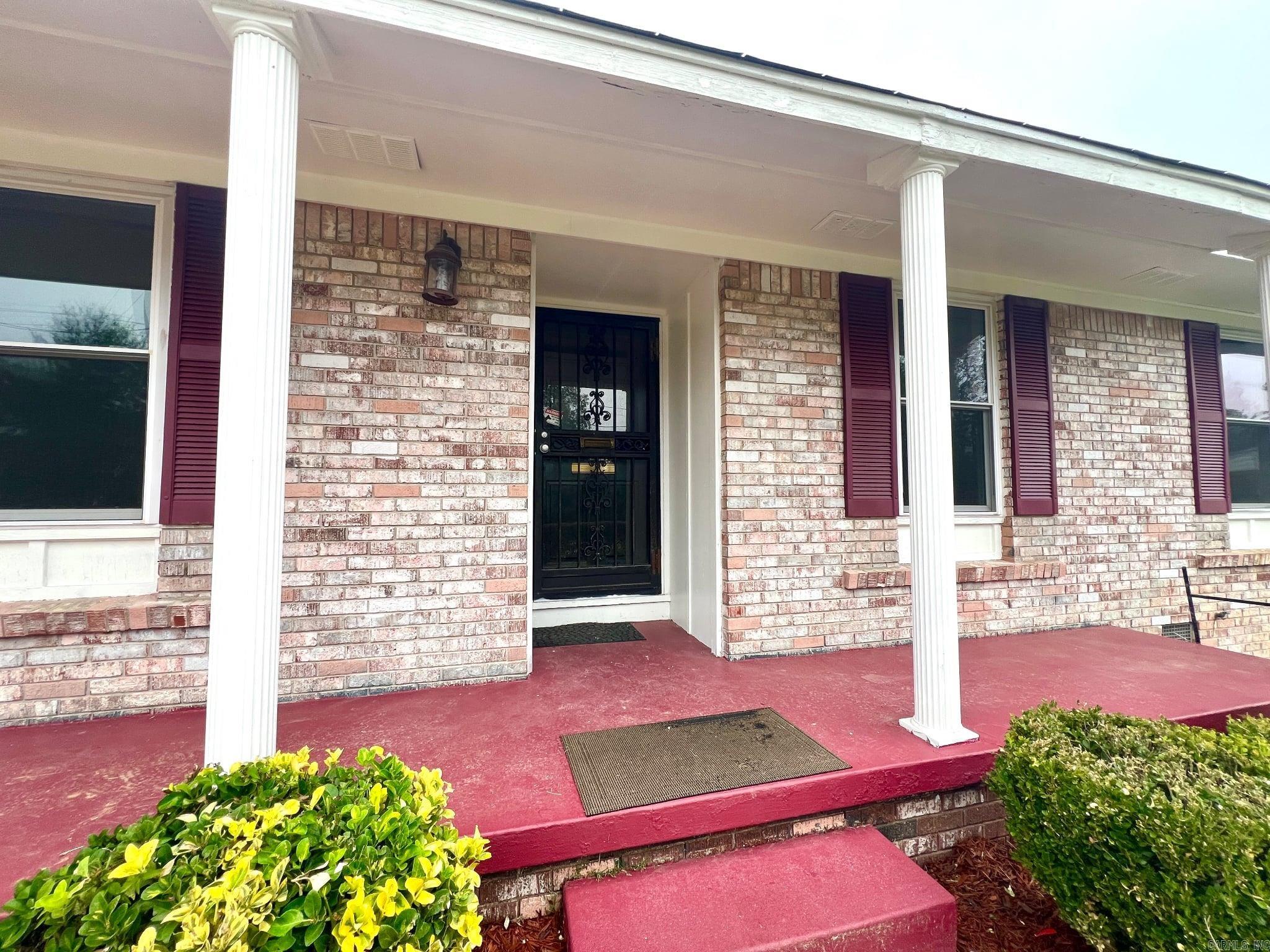 4712 Gum Springs  Little Rock, AR