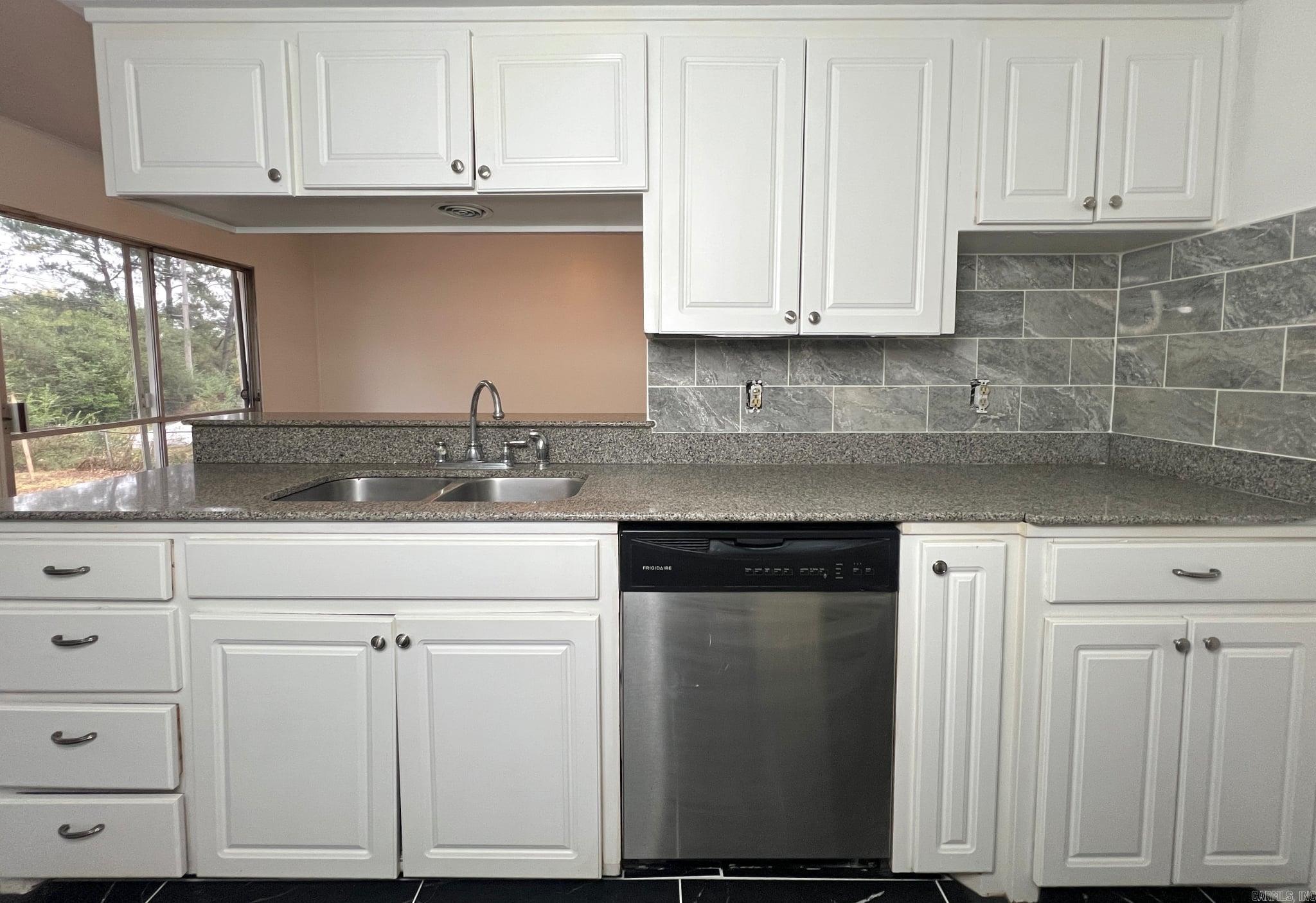 4712 Gum Springs  Little Rock, AR