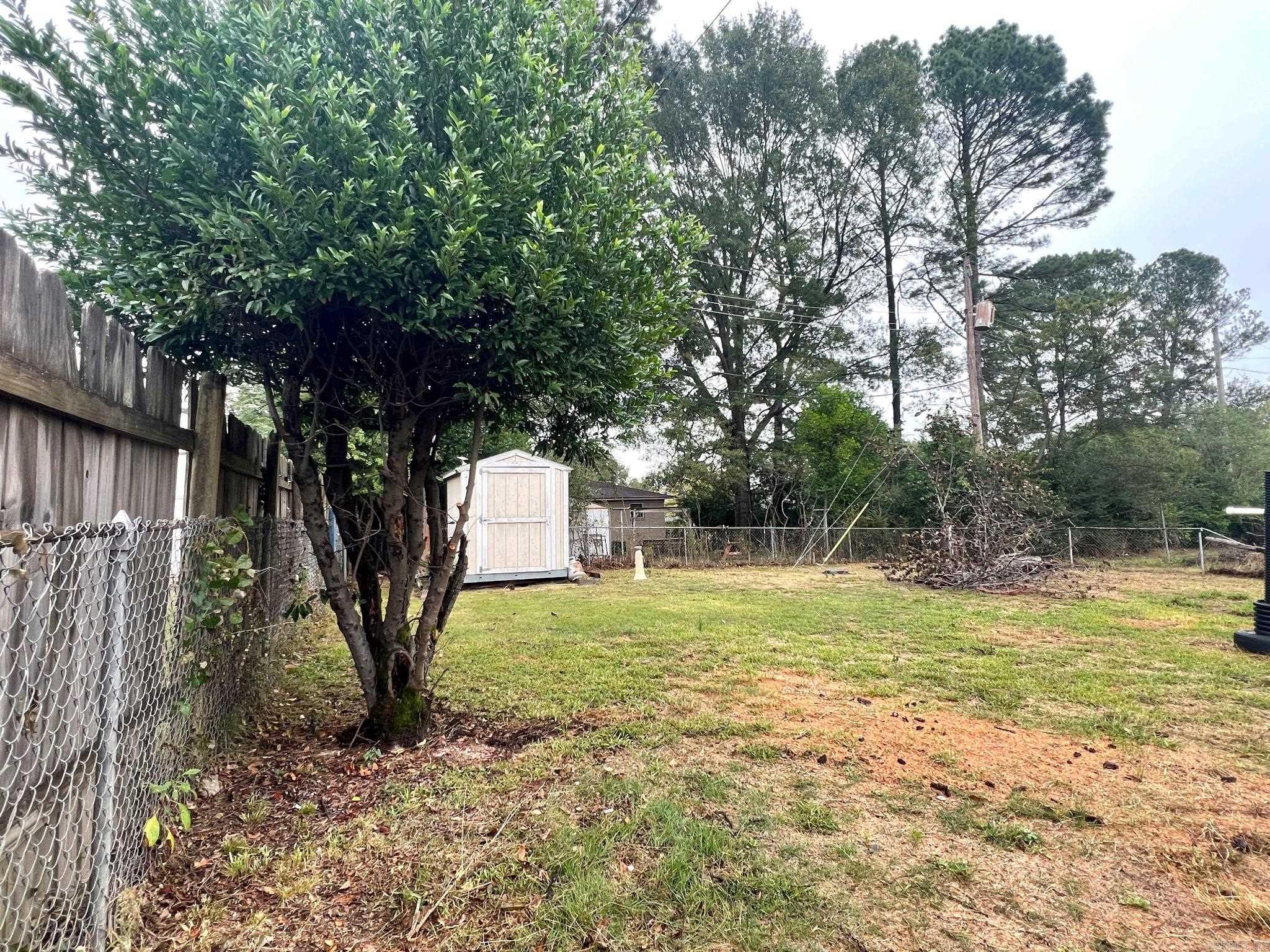 4712 Gum Springs  Little Rock, AR