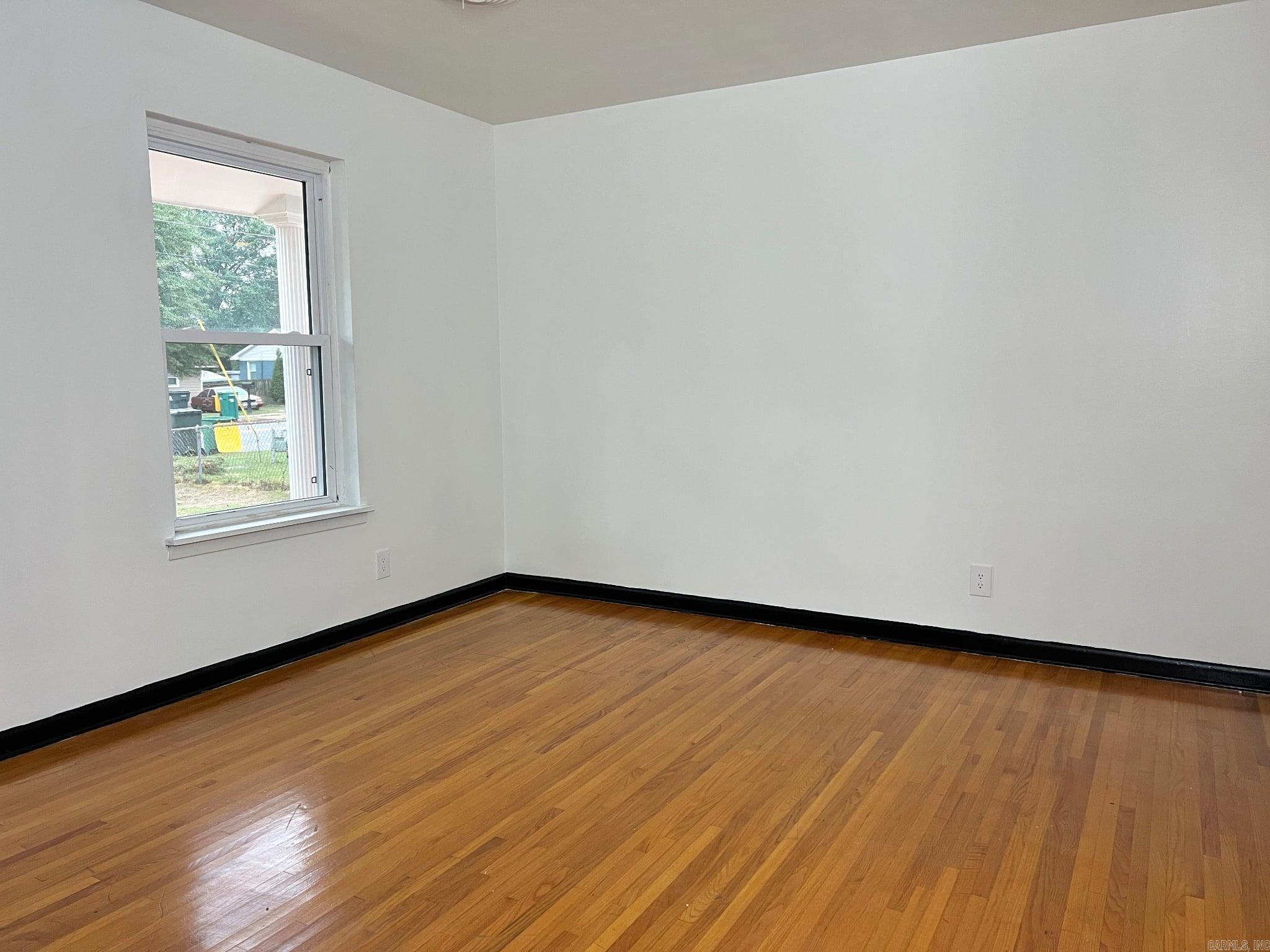 4712 Gum Springs  Little Rock, AR