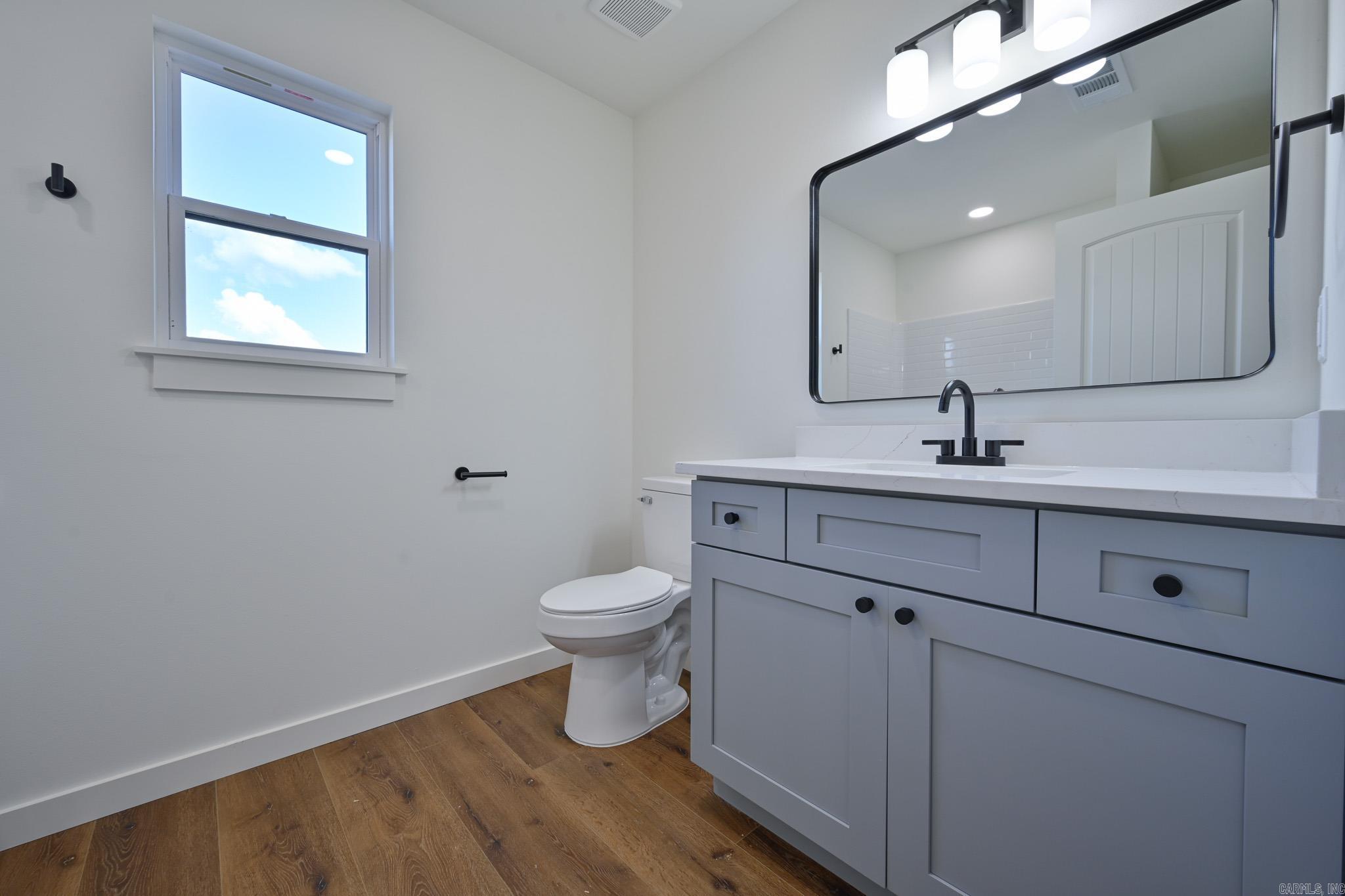 918 Reine Street Mena, AR 71953