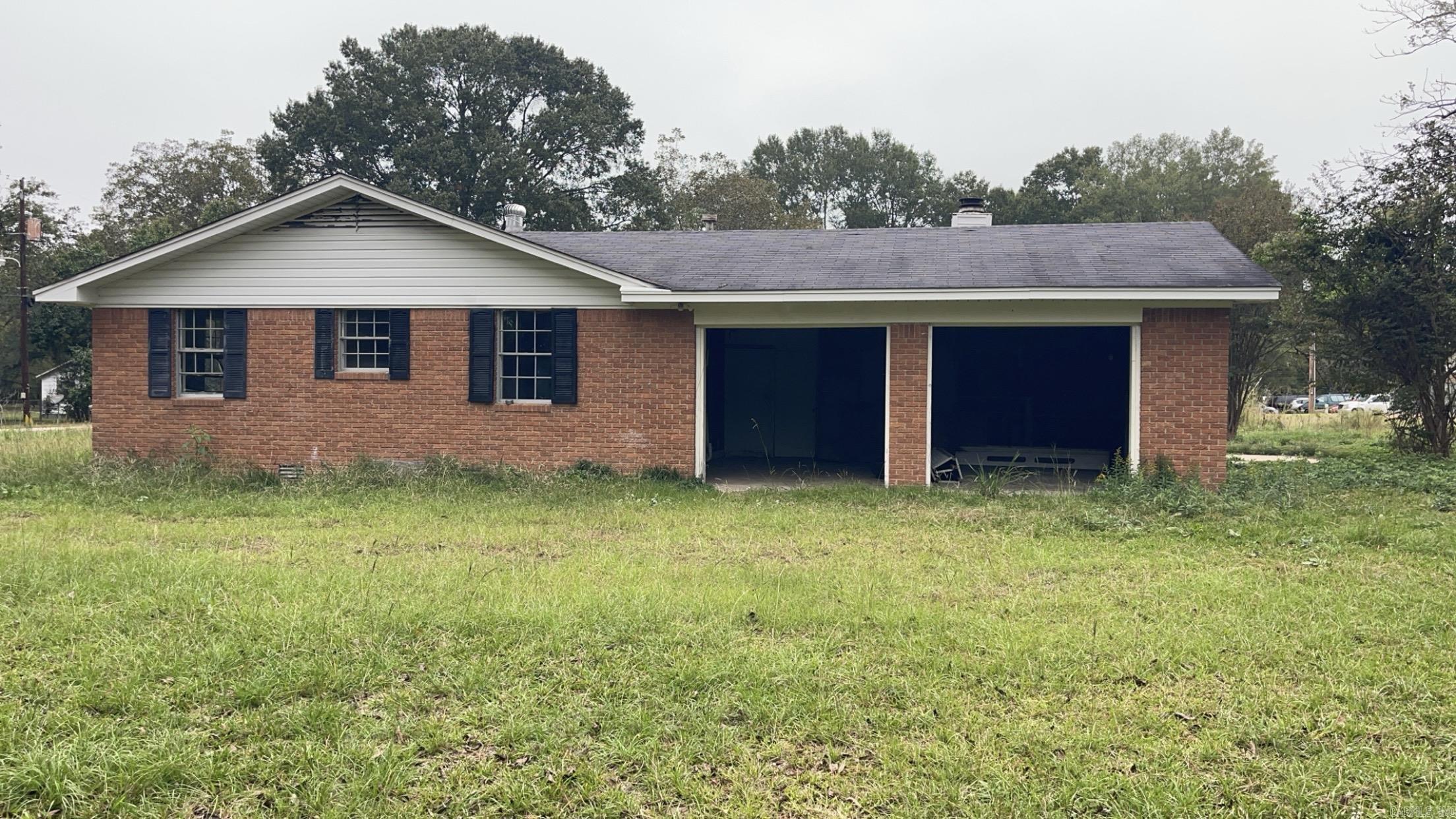 1710 Gardenia  Crossett, AR