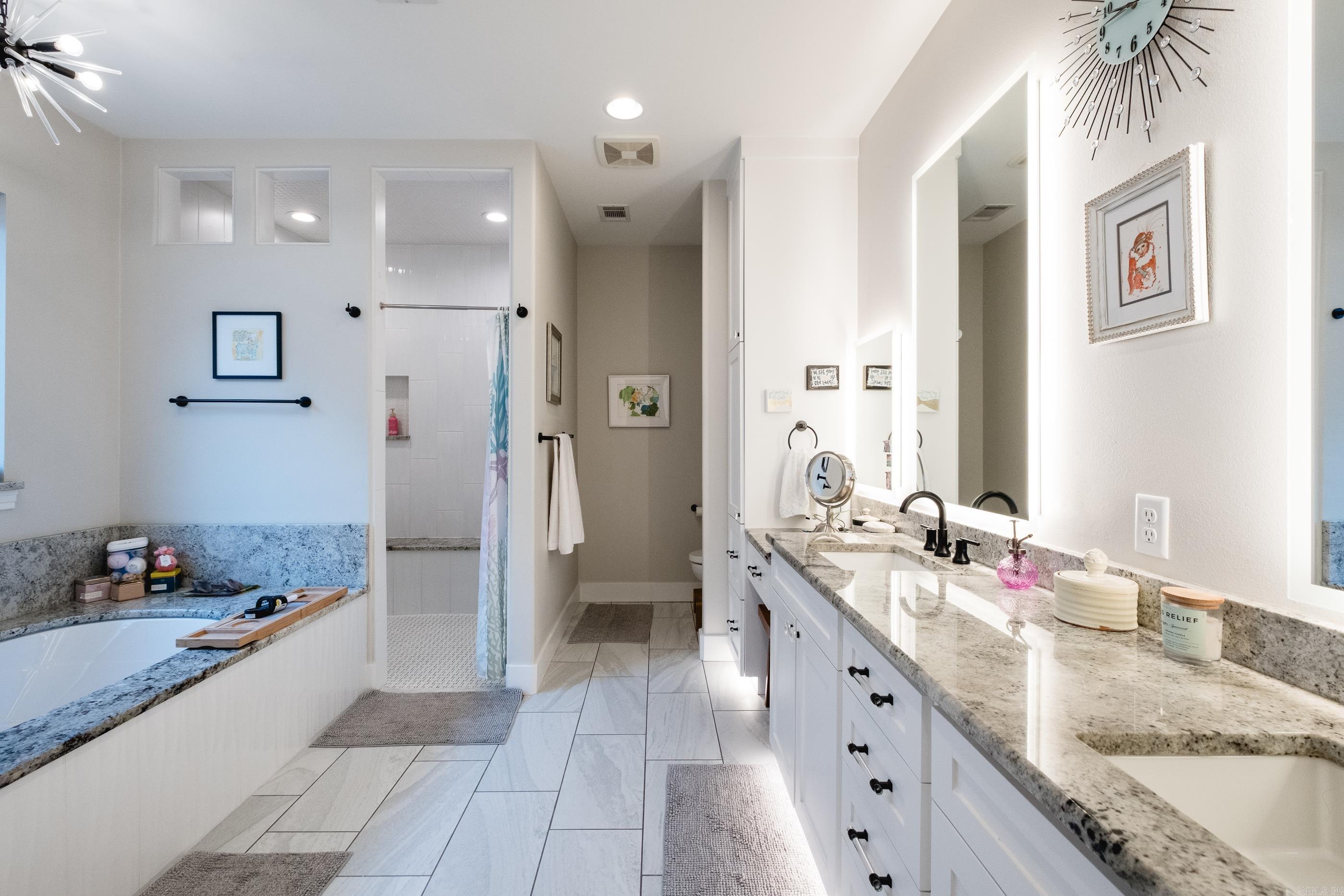 25 Belles Fleurs  Little Rock, AR