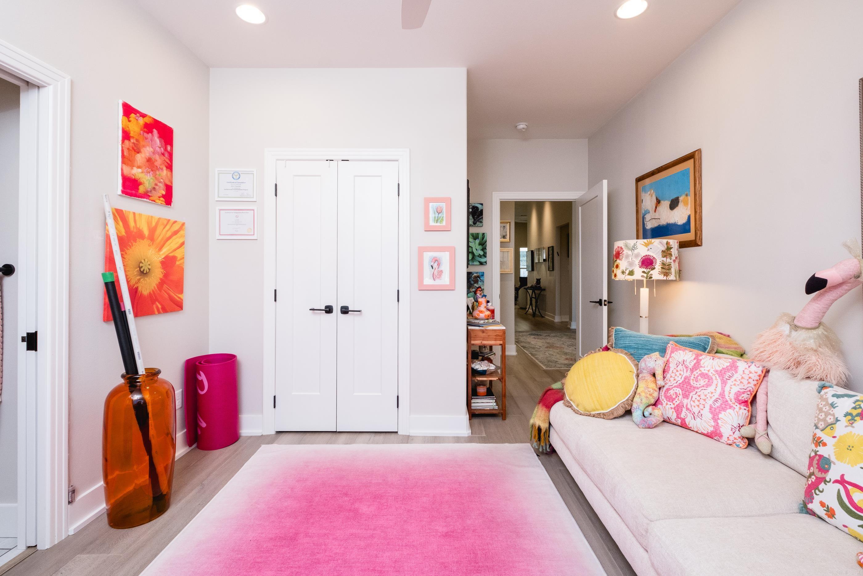 25 Belles Fleurs  Little Rock, AR