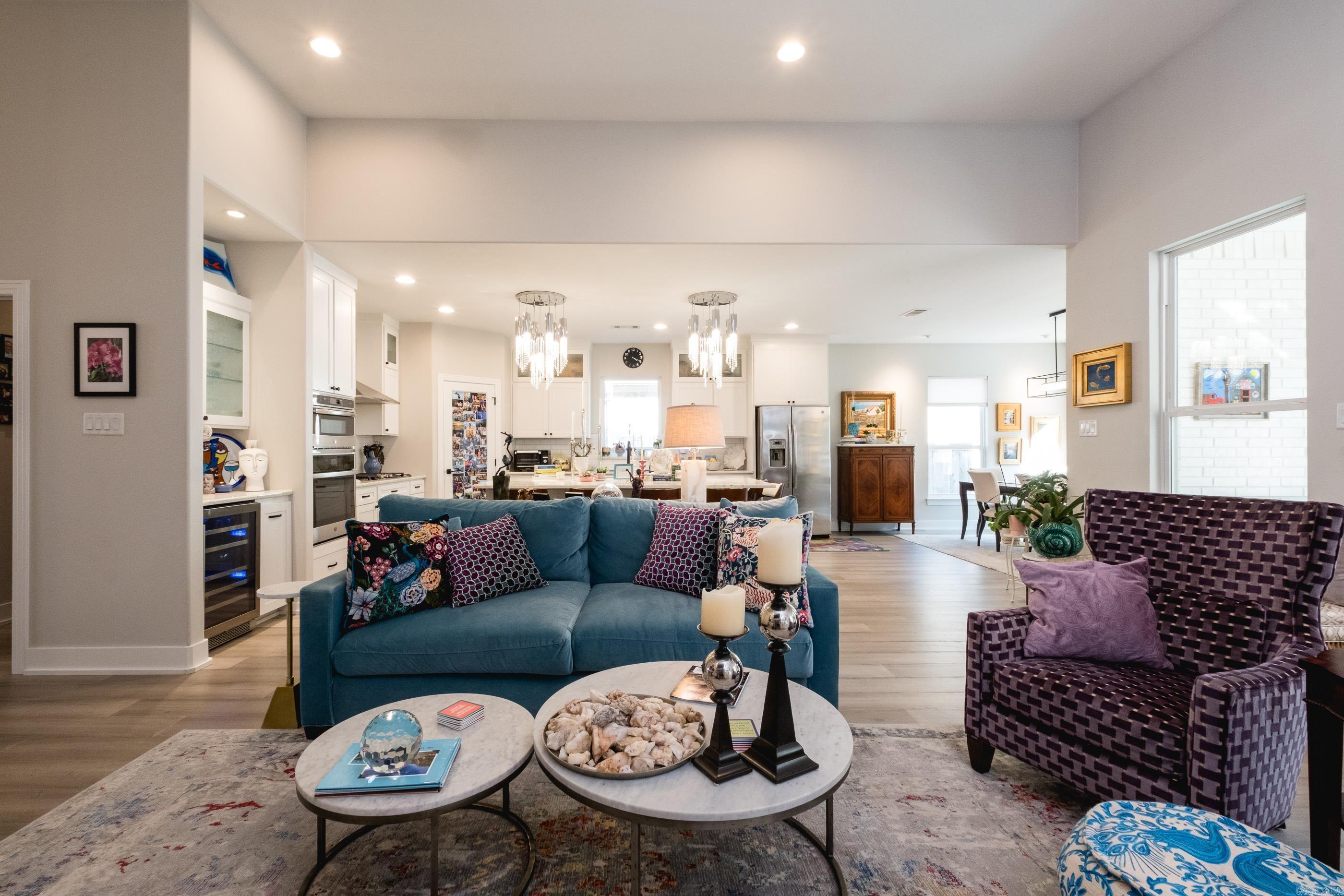 25 Belles Fleurs  Little Rock, AR