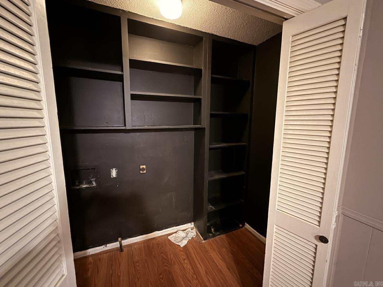 1123 Old Charter Court  Little Rock, AR