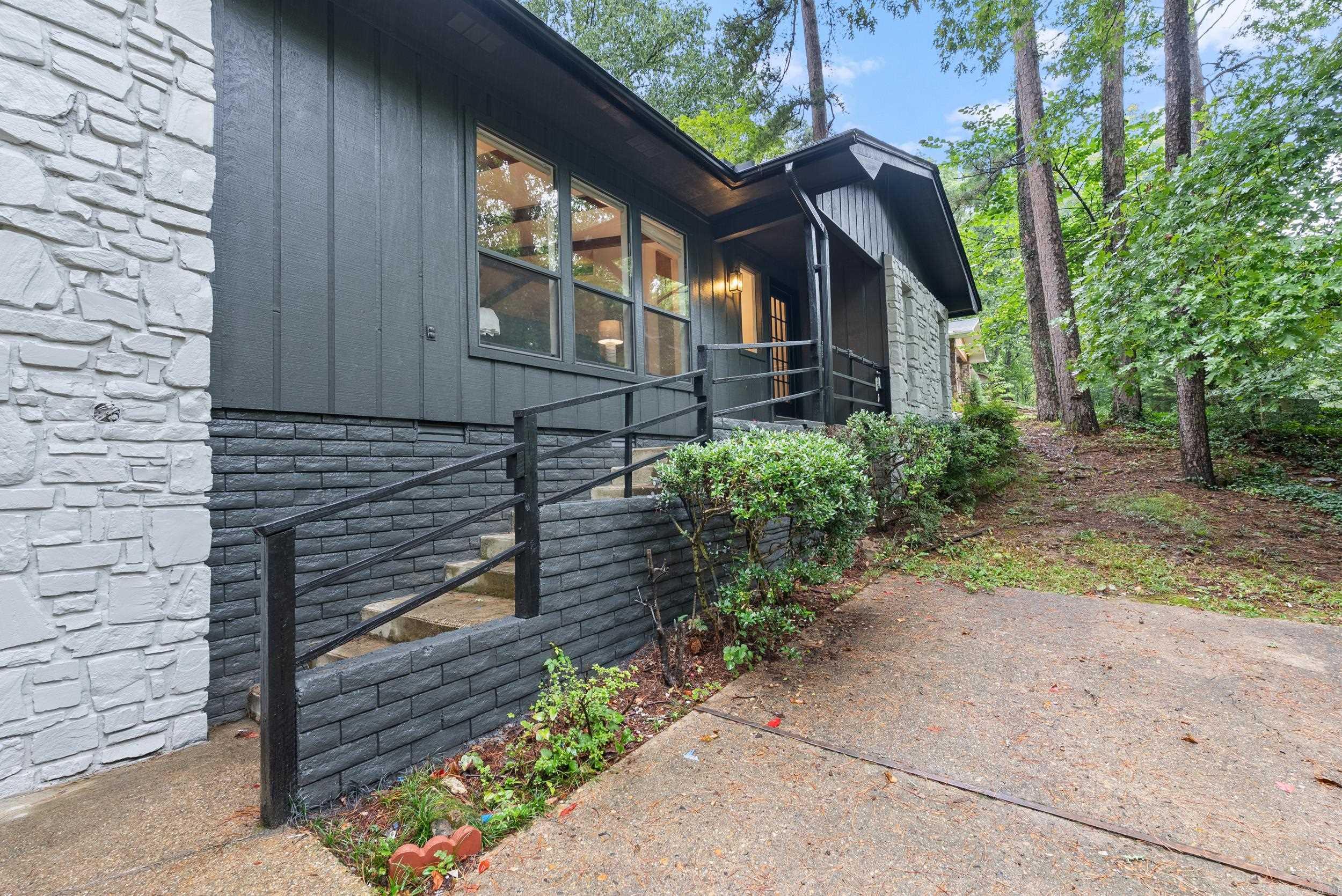 61 Malaga  Hot Springs Village, AR