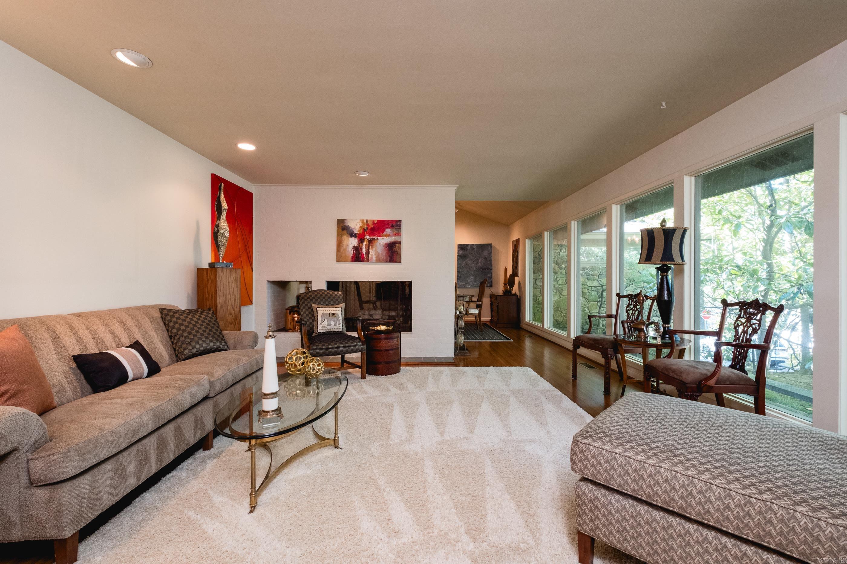 4009 Kenyon Little Rock, AR 72205