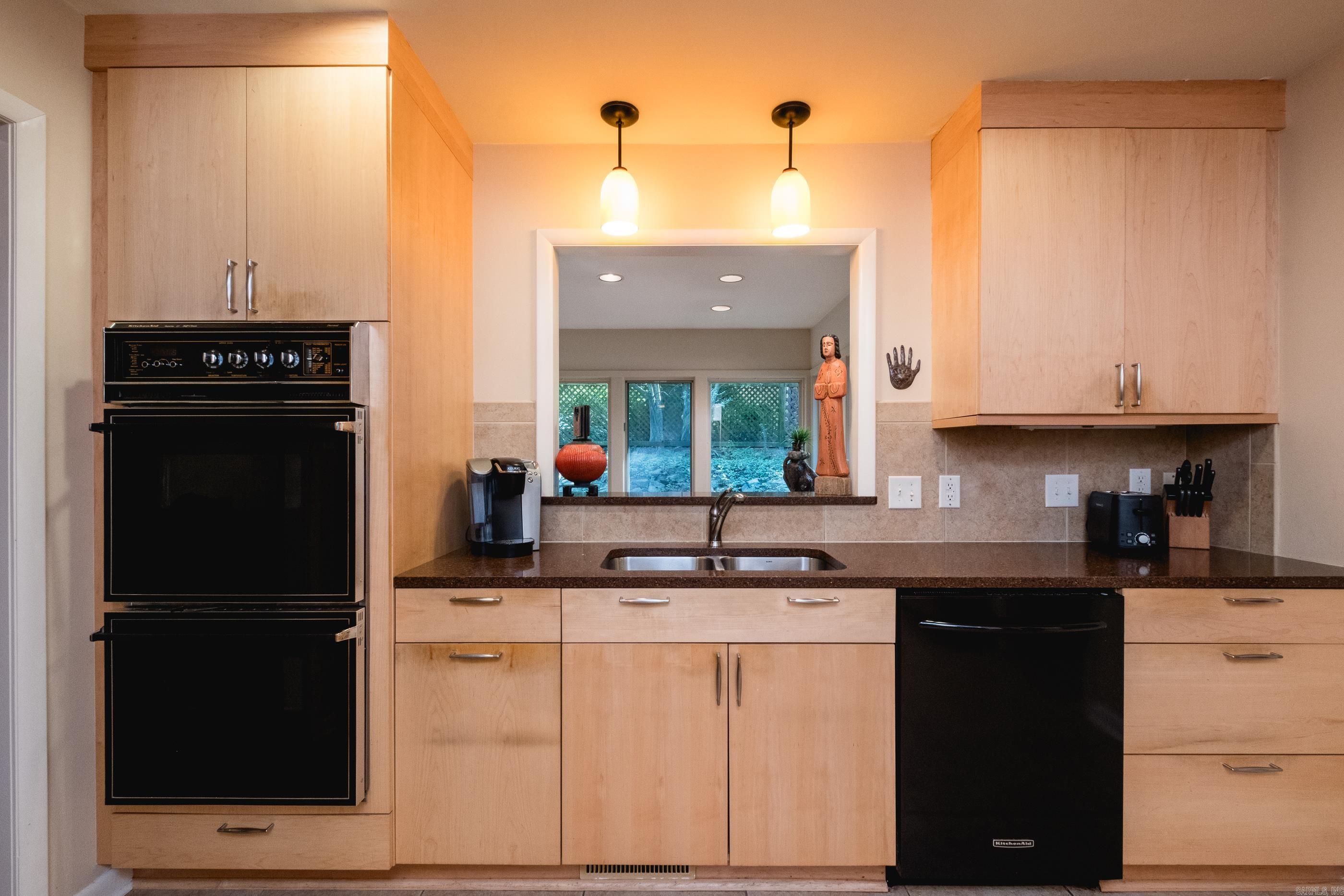 4009 Kenyon Little Rock, AR 72205