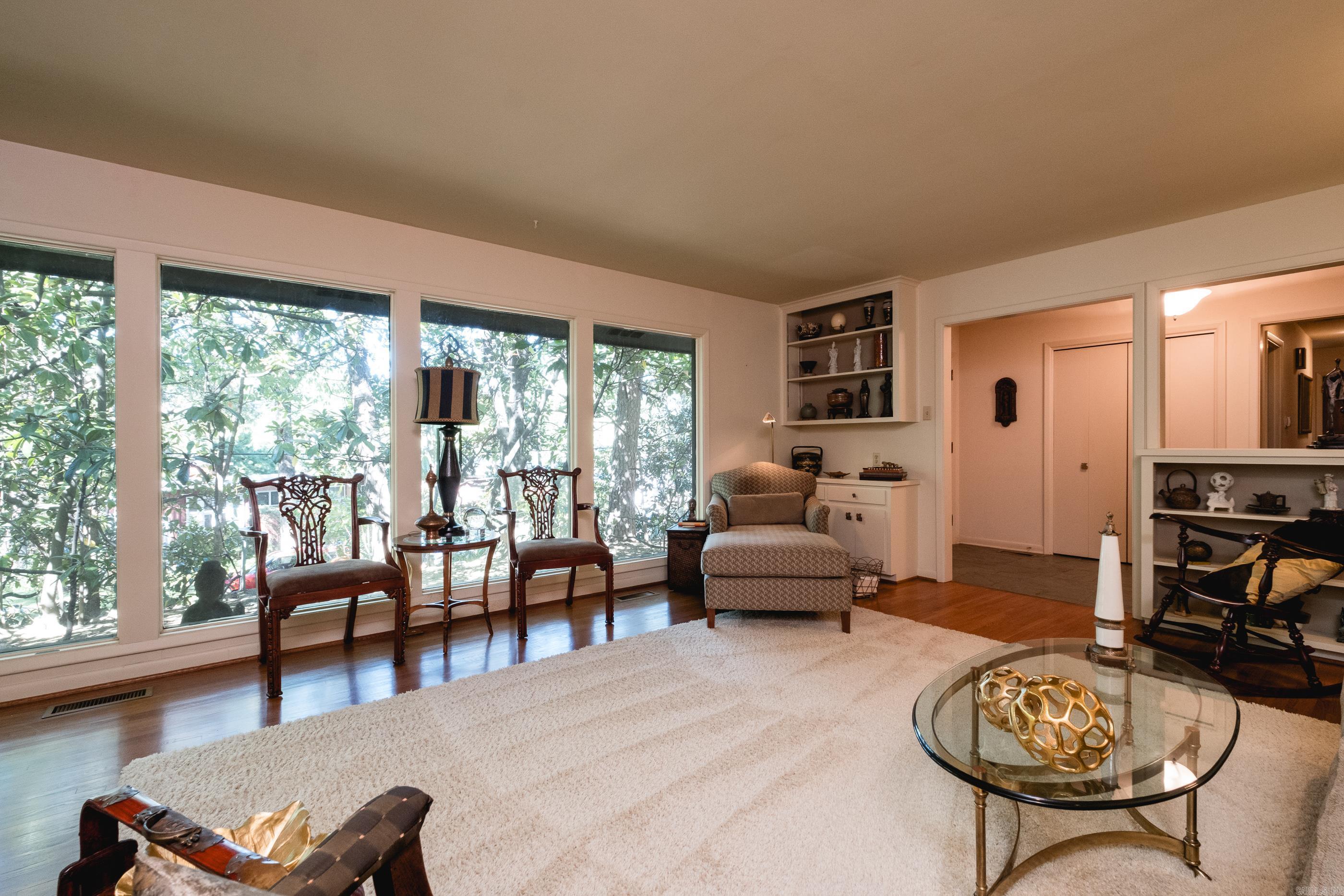 4009 Kenyon Little Rock, AR 72205