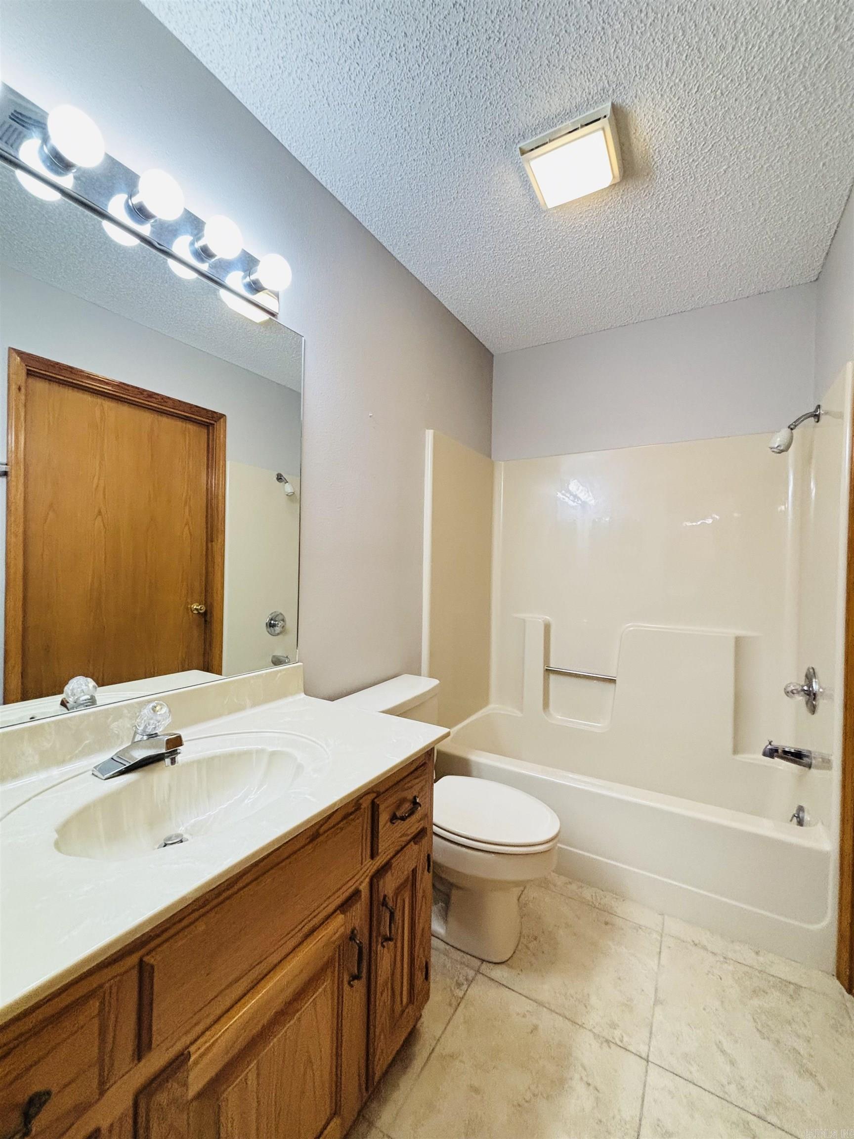 301 Hammond F-2  Hot Springs, AR