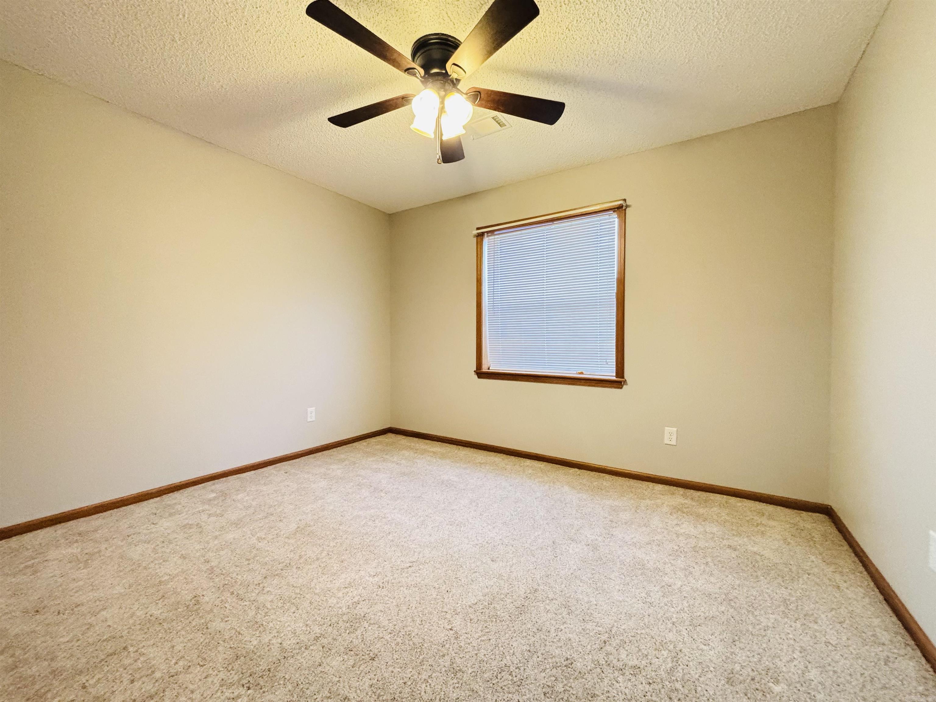 301 Hammond F-2  Hot Springs, AR