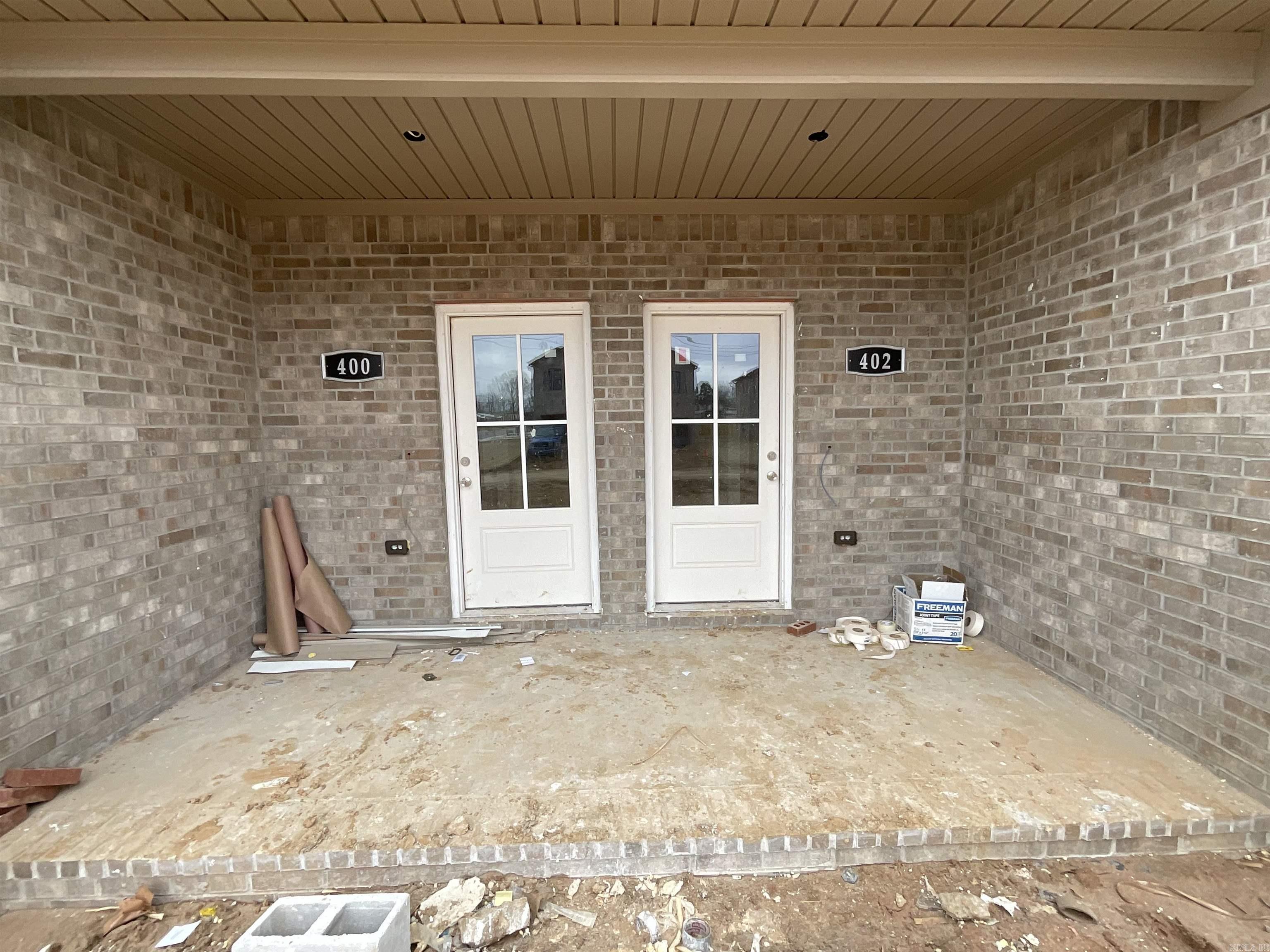 400 & 402 E Center  Jacksonville, AR