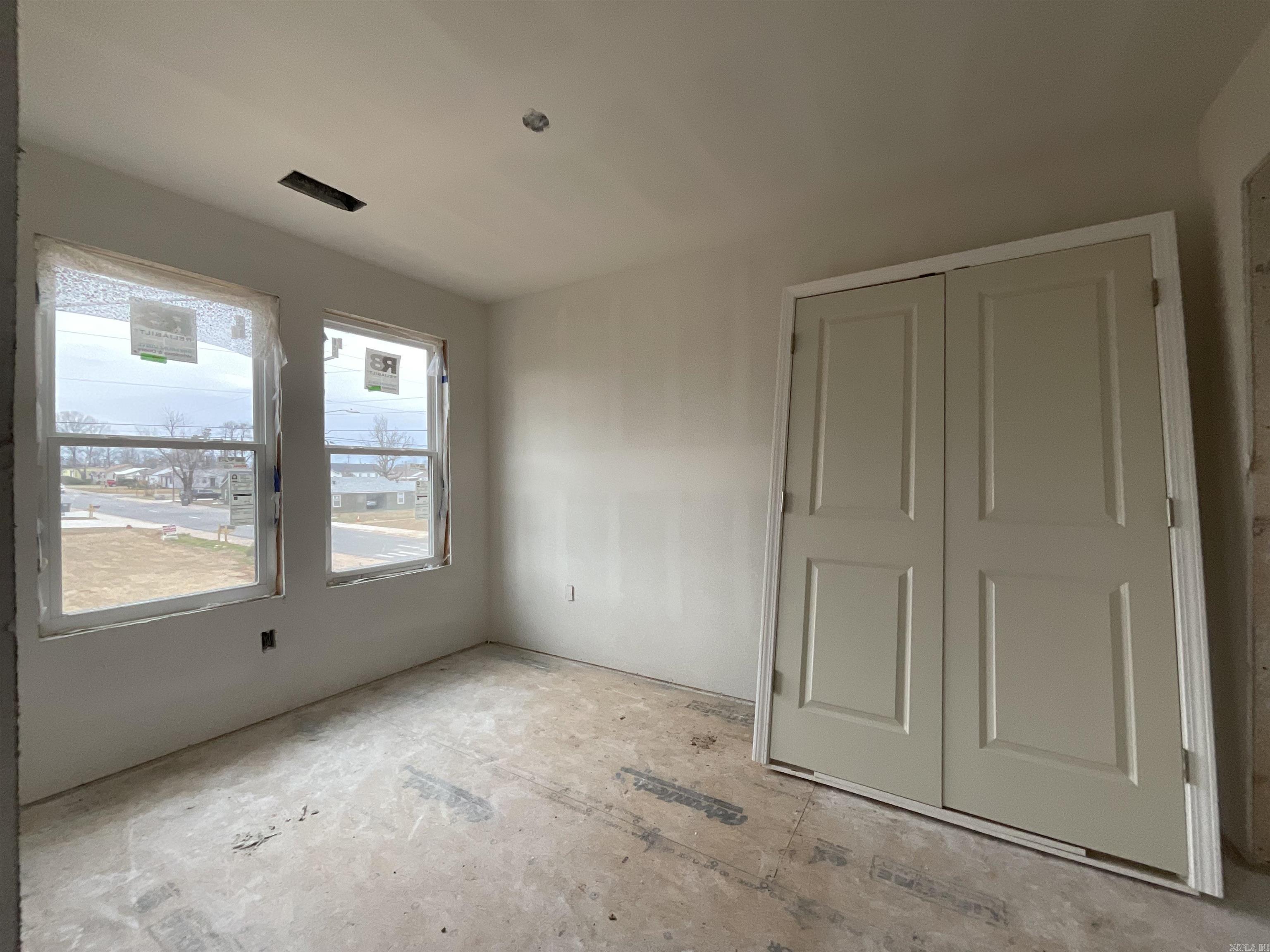 400 & 402 E Center  Jacksonville, AR