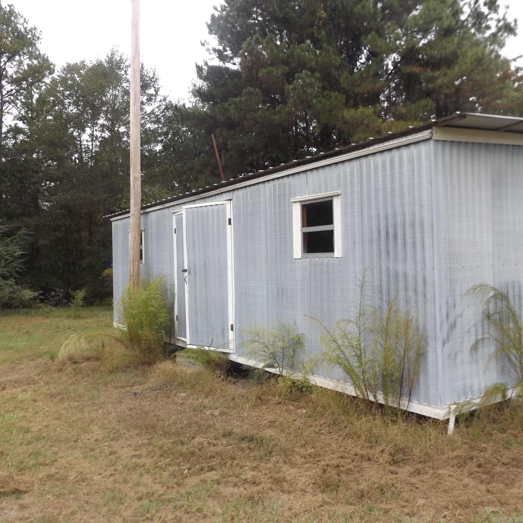 10594 Haynesville  Three Creeks, AR