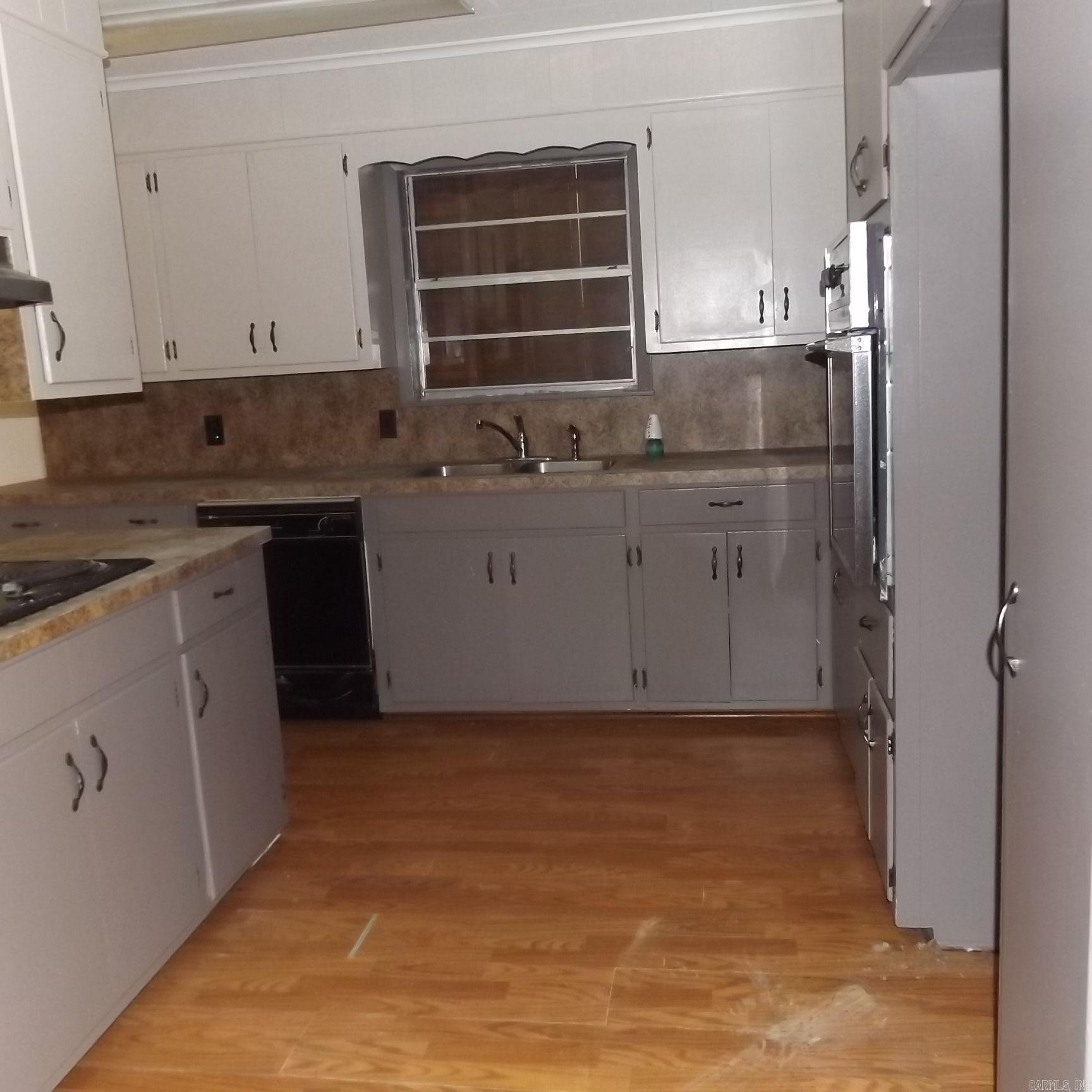 10594 Haynesville  Three Creeks, AR