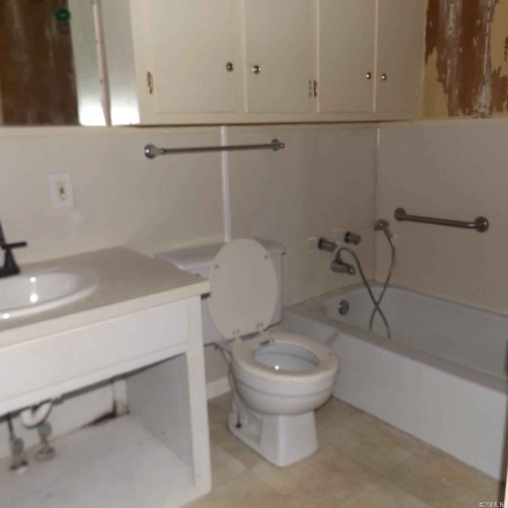 10594 Haynesville  Three Creeks, AR