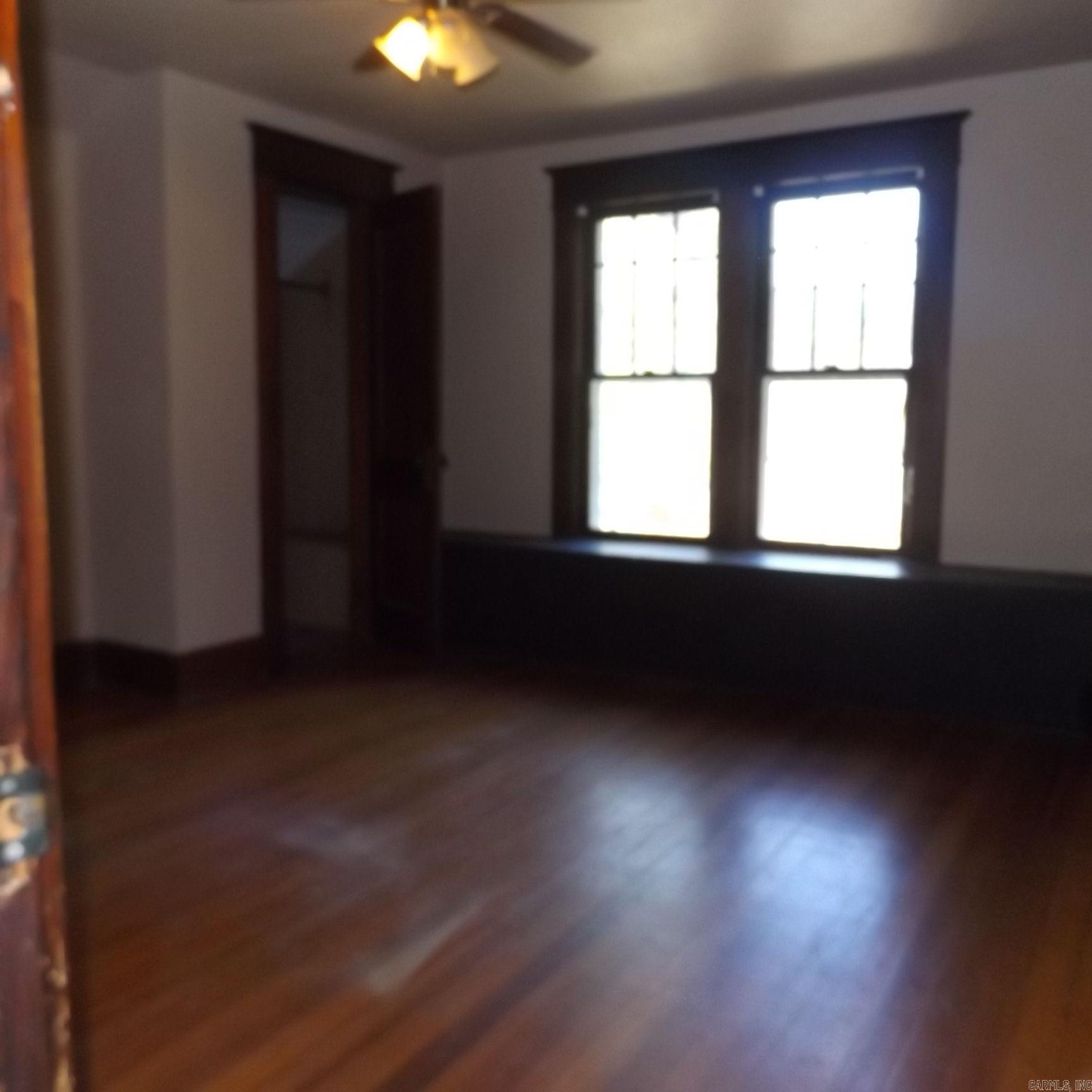 611 S MAIN Warren, AR 71671