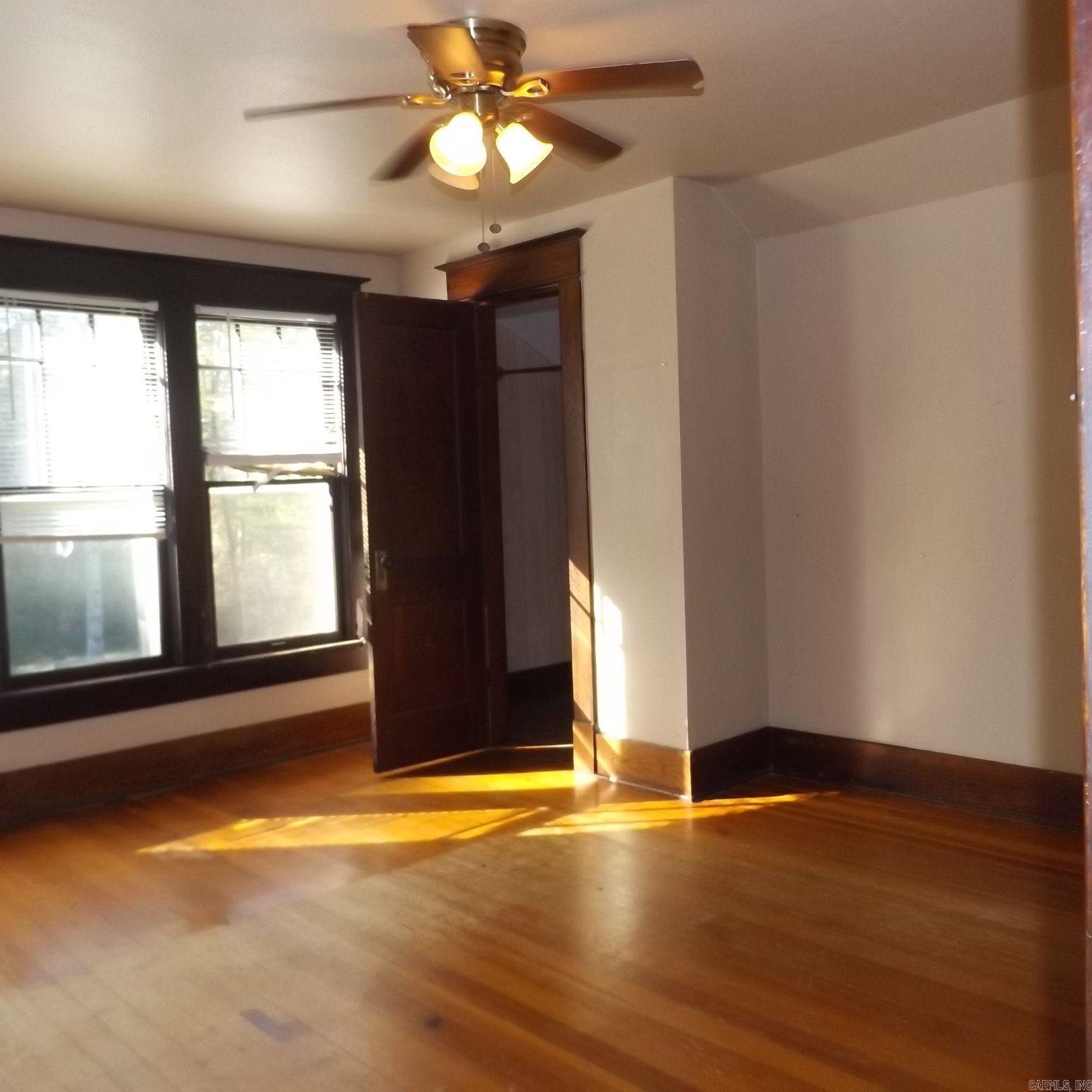 611 S MAIN Warren, AR 71671